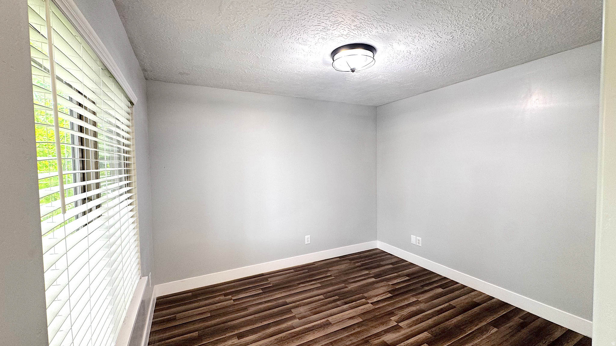 SOUTH WILLOW RANCHES - Residential