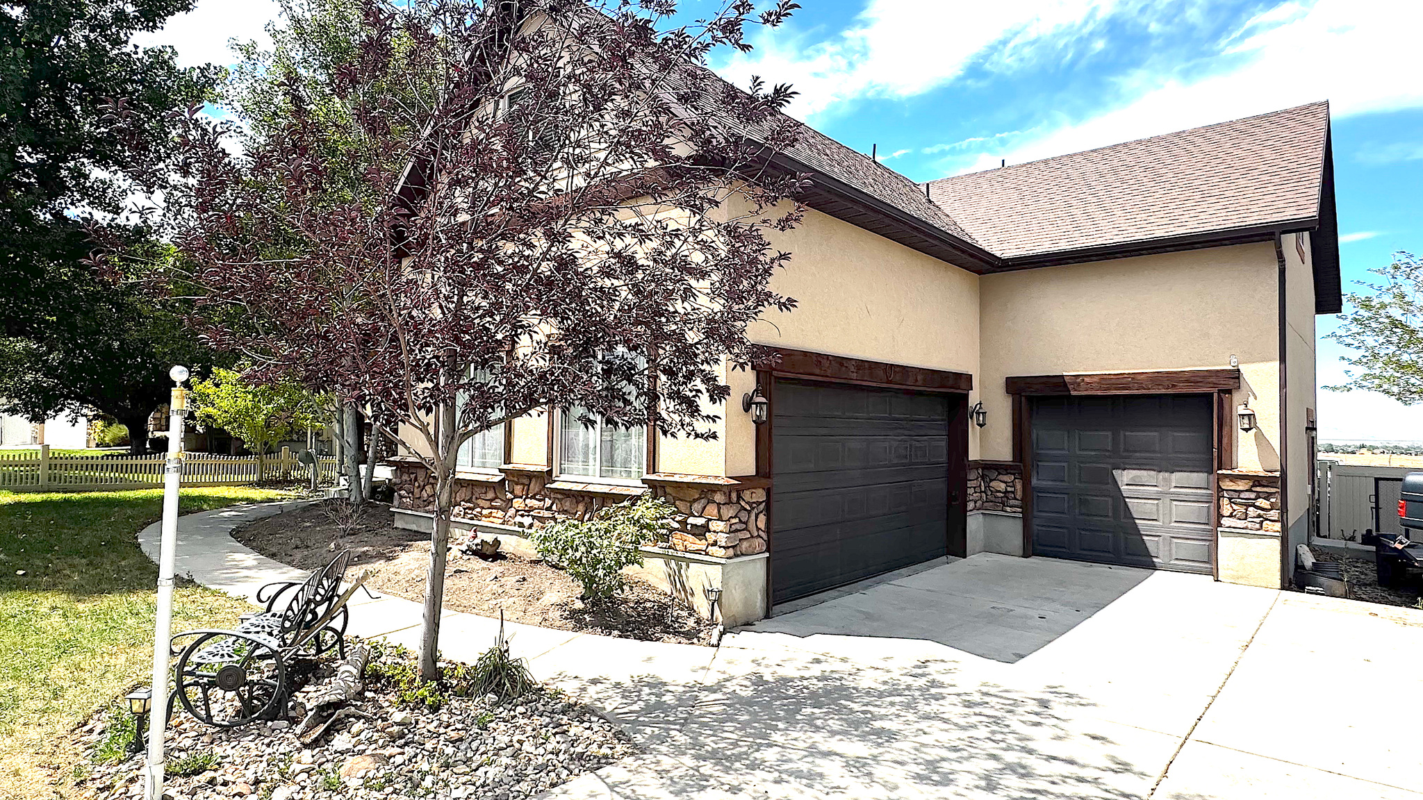 SOUTH WILLOW RANCHES - Residential