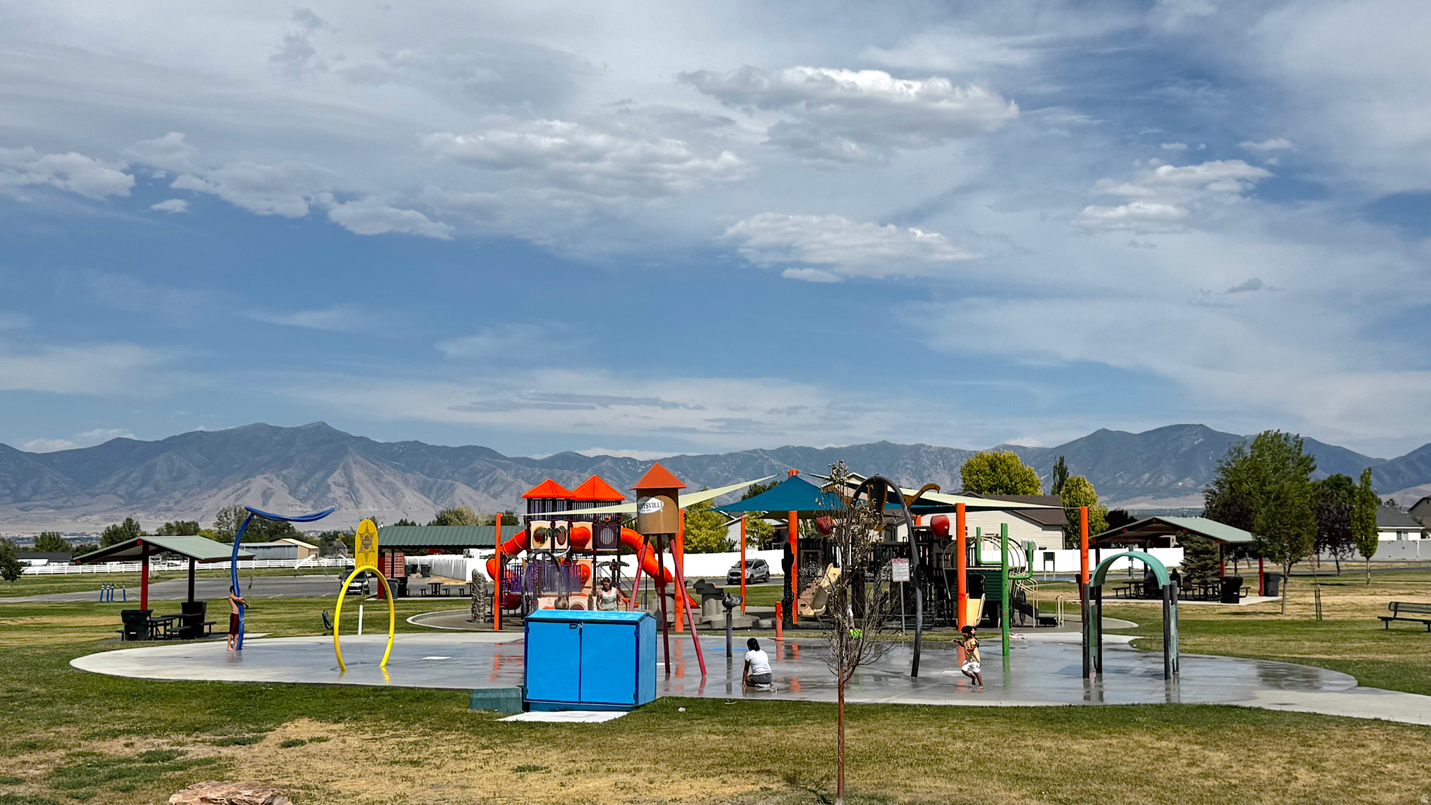 SOUTH WILLOW RANCHES - Residential