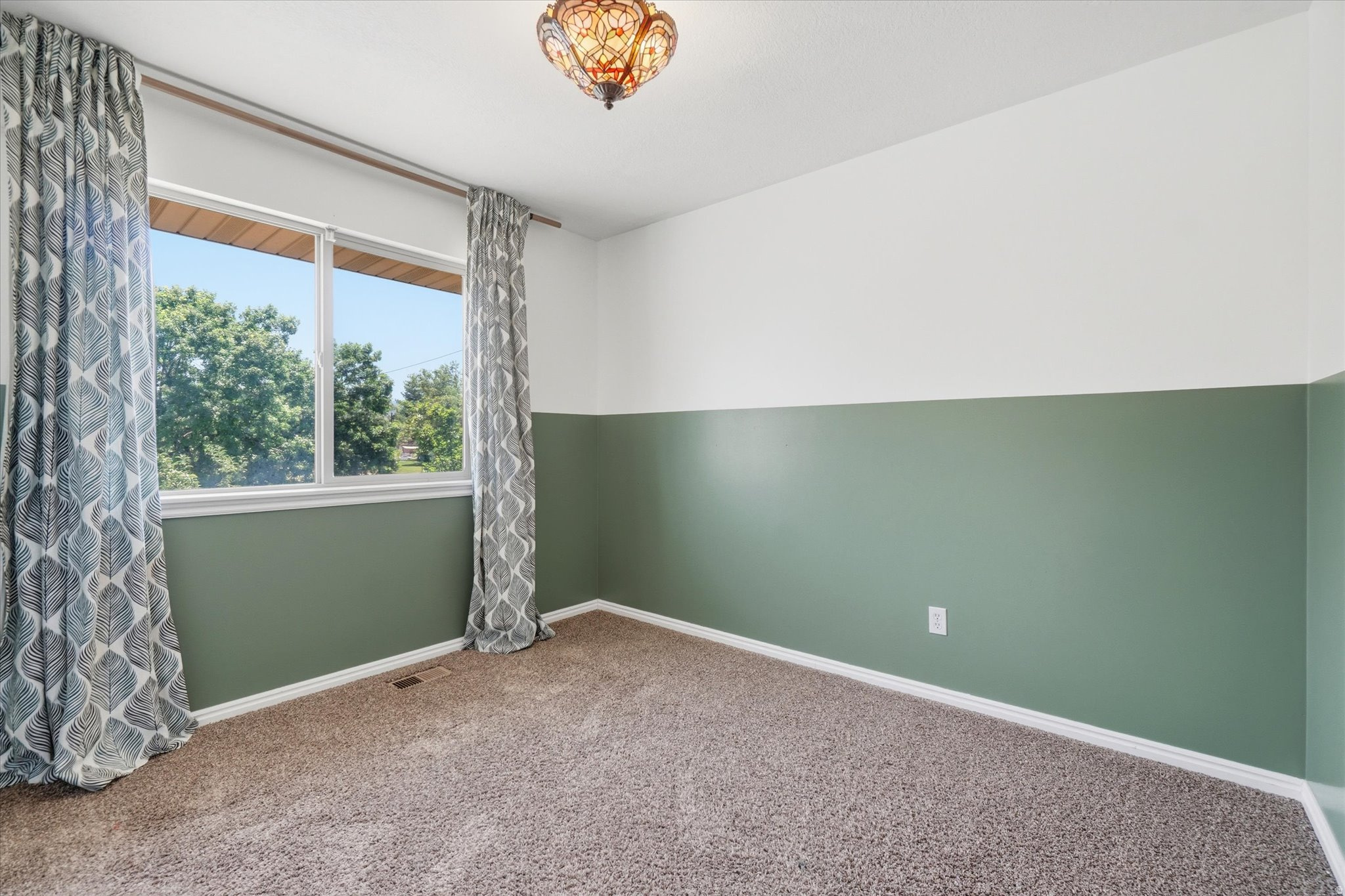TAYLORS - Residential