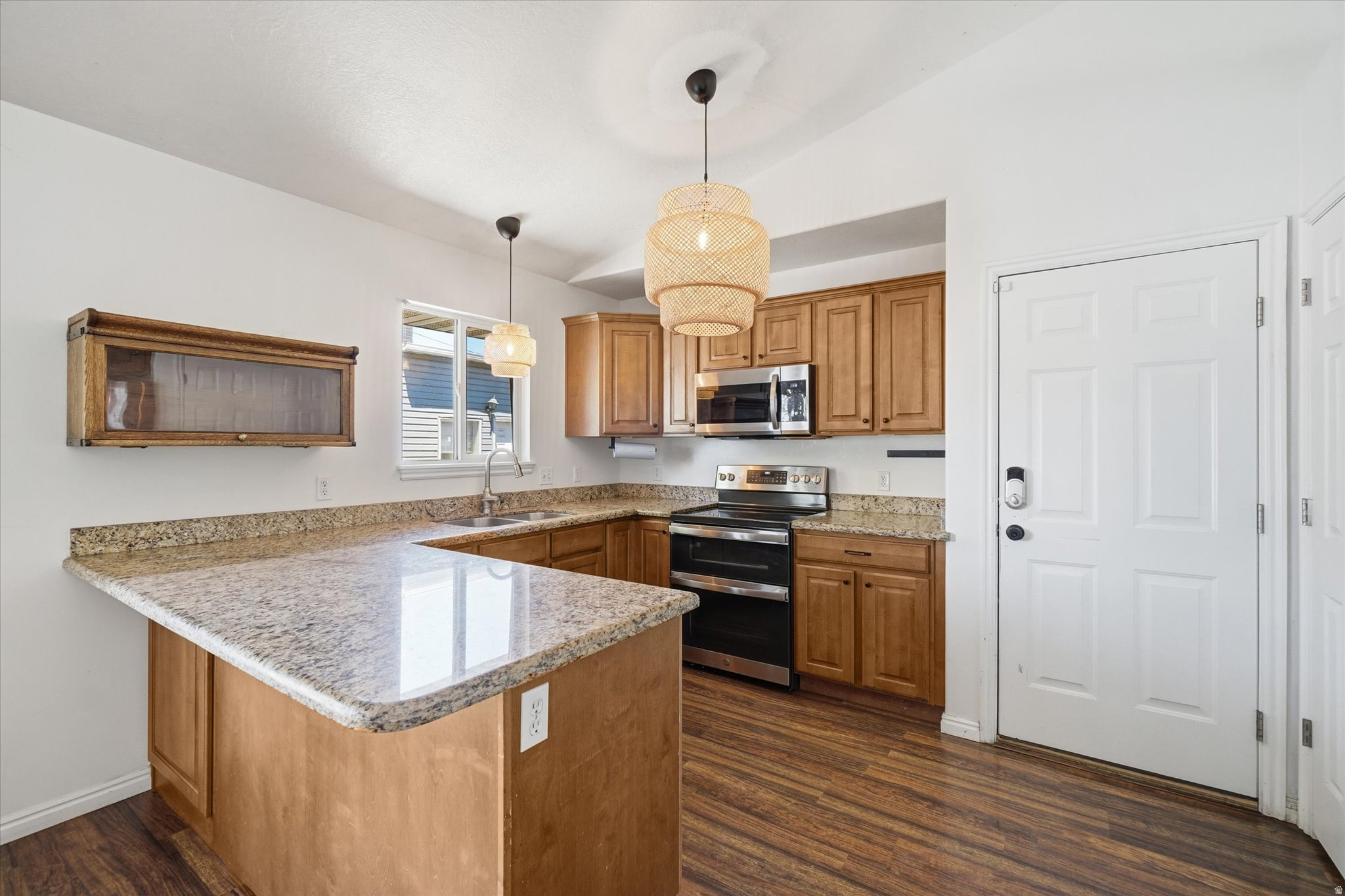 TAYLORS - Residential