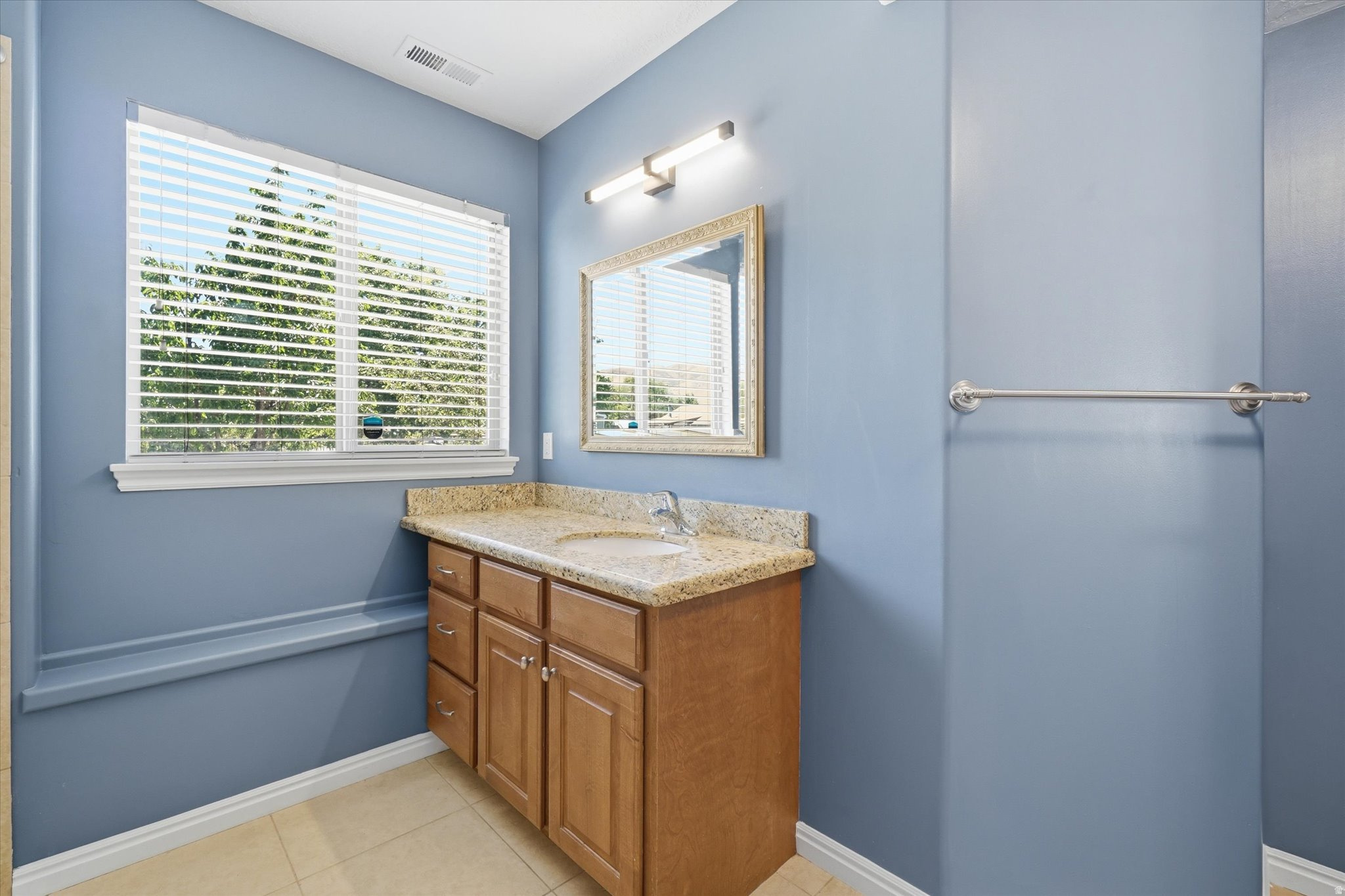 TAYLORS - Residential