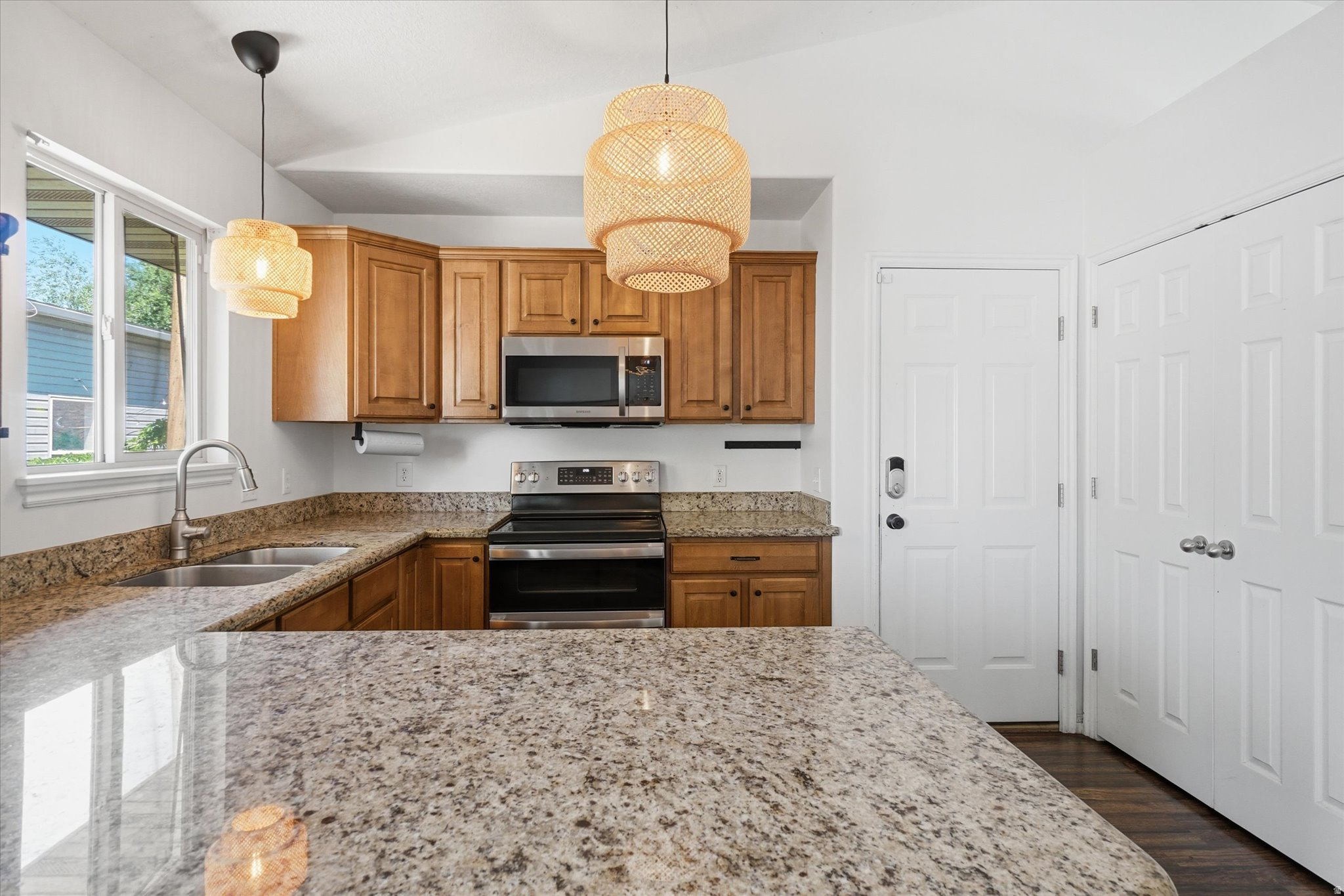 TAYLORS - Residential