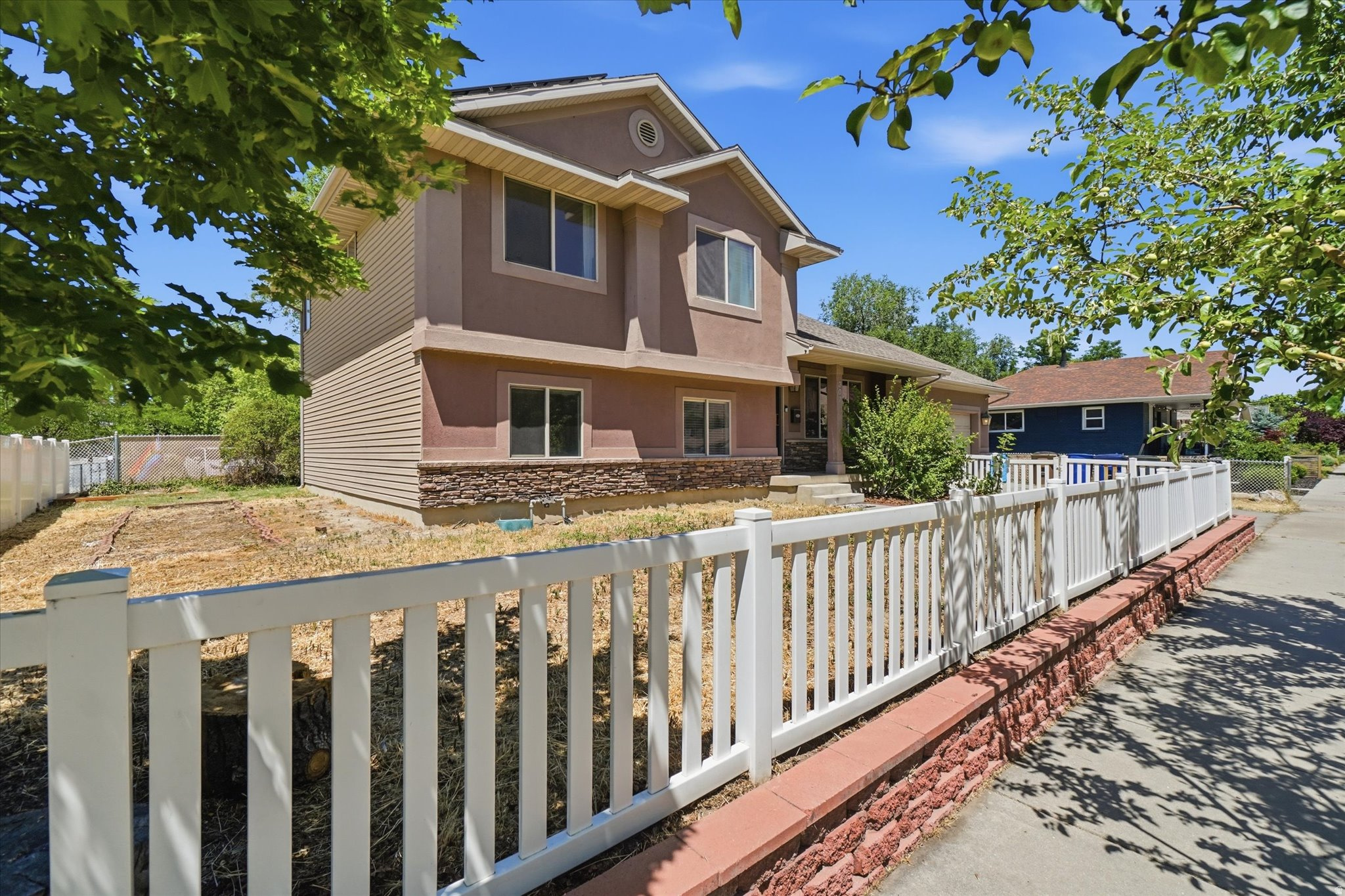 TAYLORS - Residential