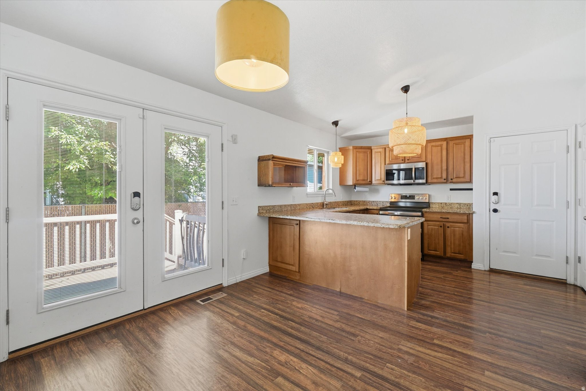 TAYLORS - Residential