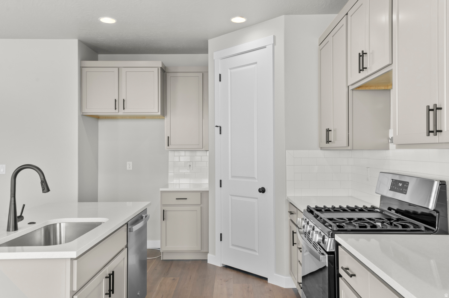 HIDDEN OAKS COTTAGE 756 - Residential