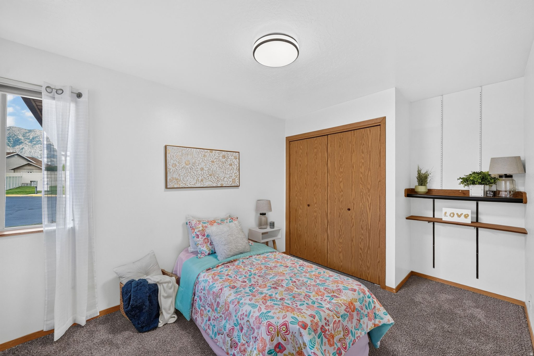 RIDGE - Residential