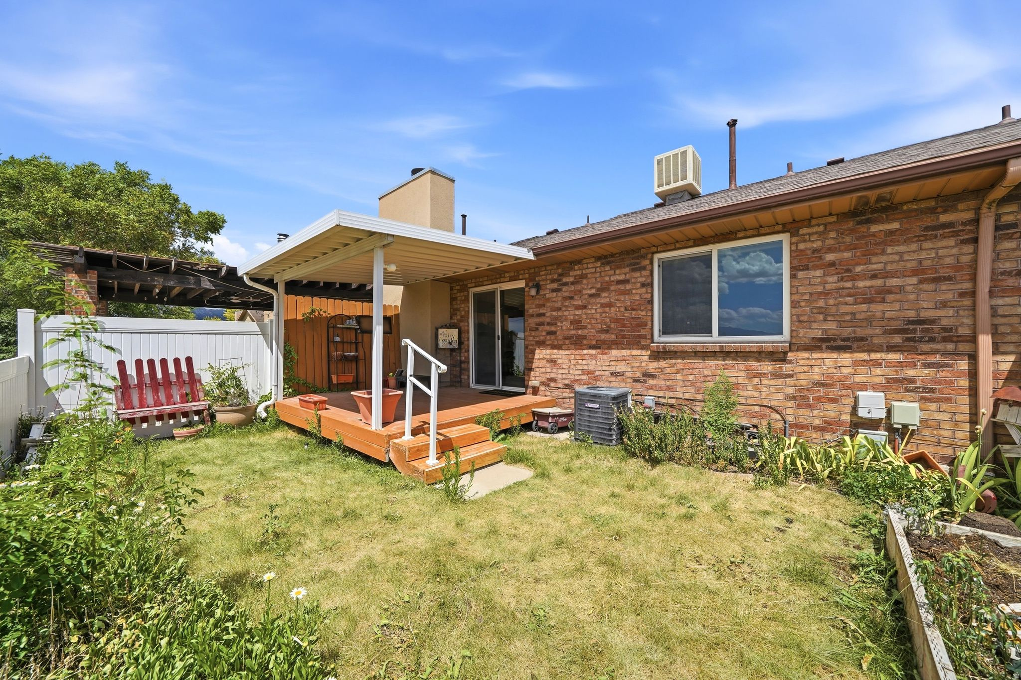 RIDGE - Residential