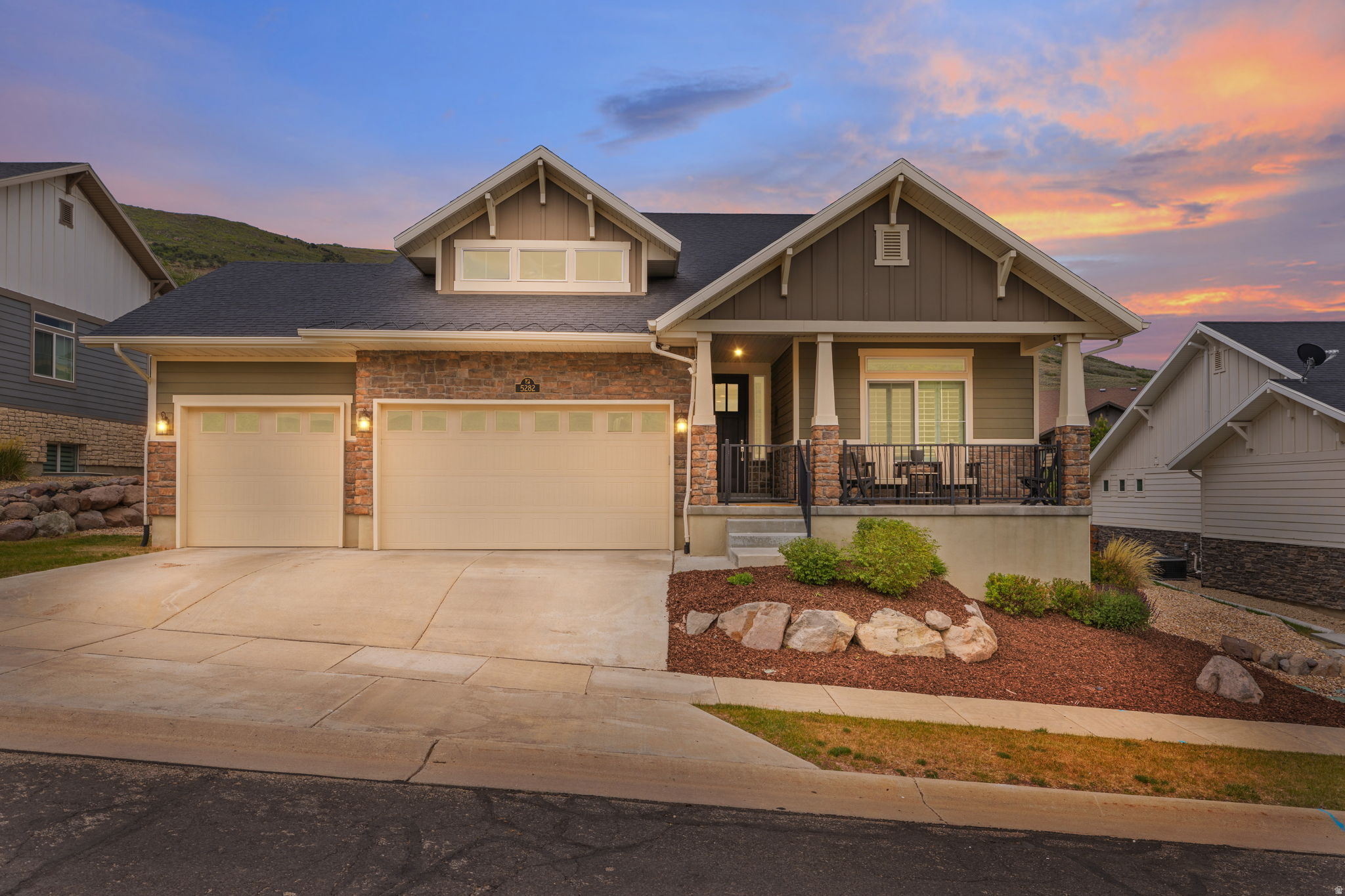 RIVER VIEW - Residential