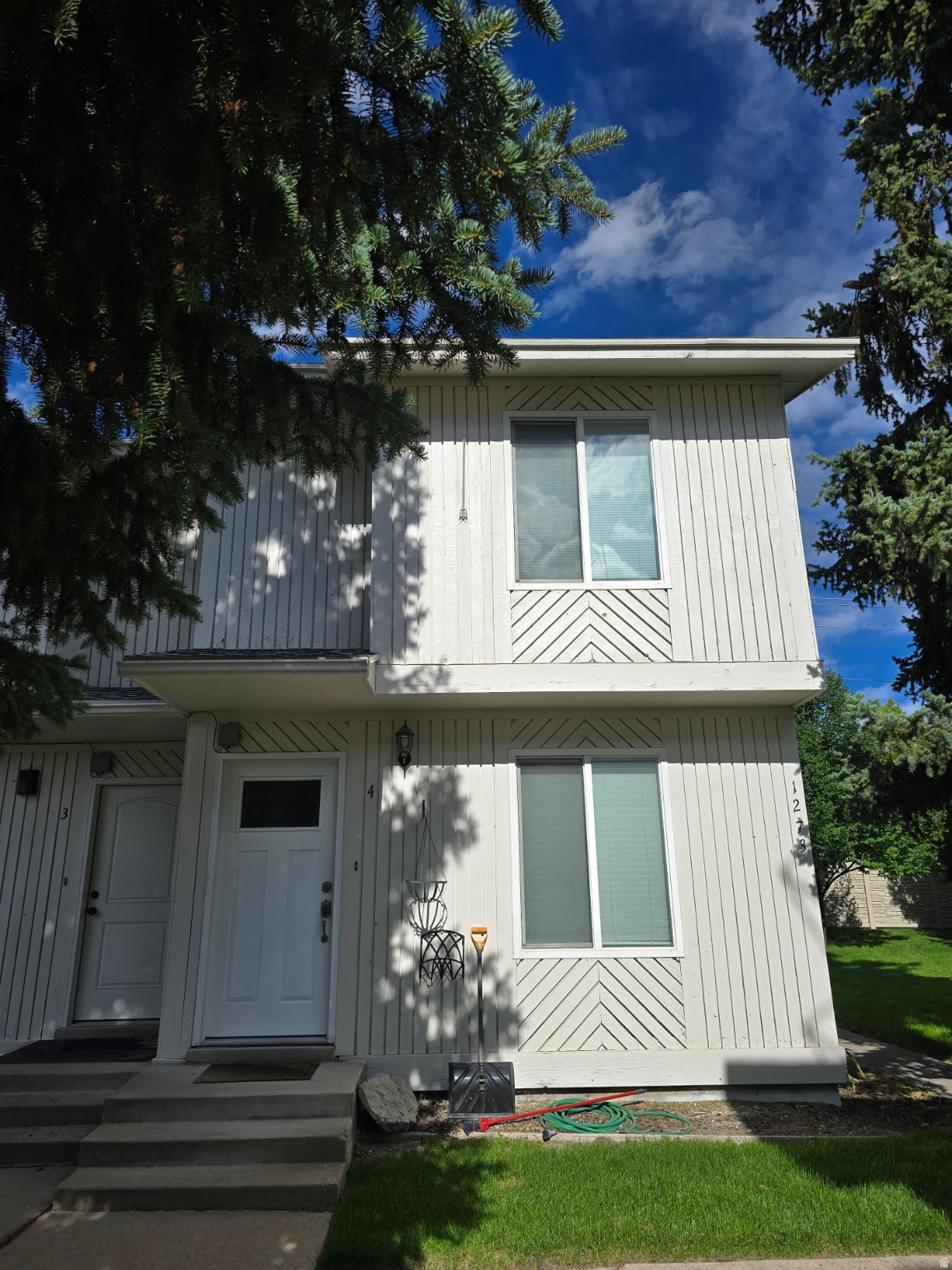 CEDAR CREEK CONDOS - Residential