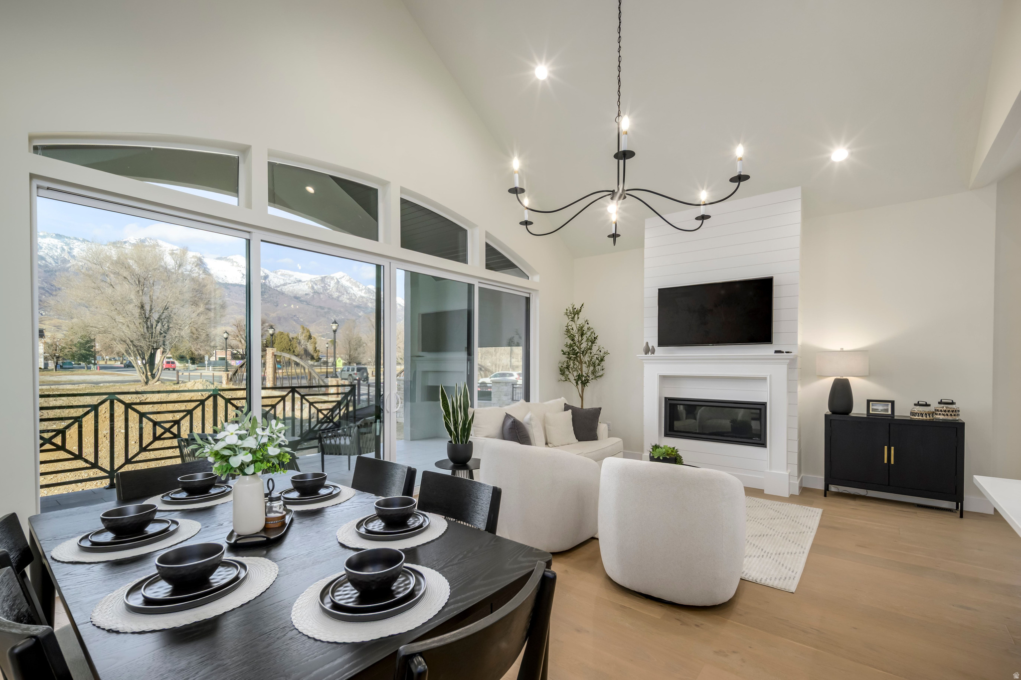 MONTDELLA - Residential