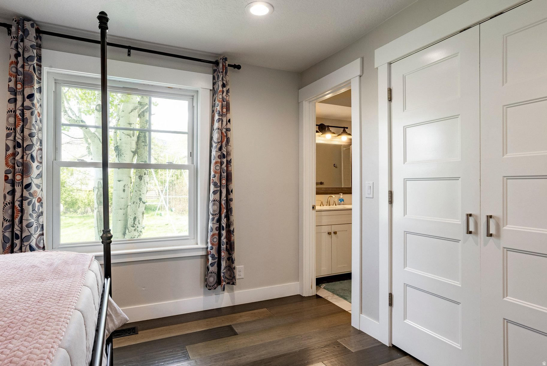 MIDWAY FARMS - Residential