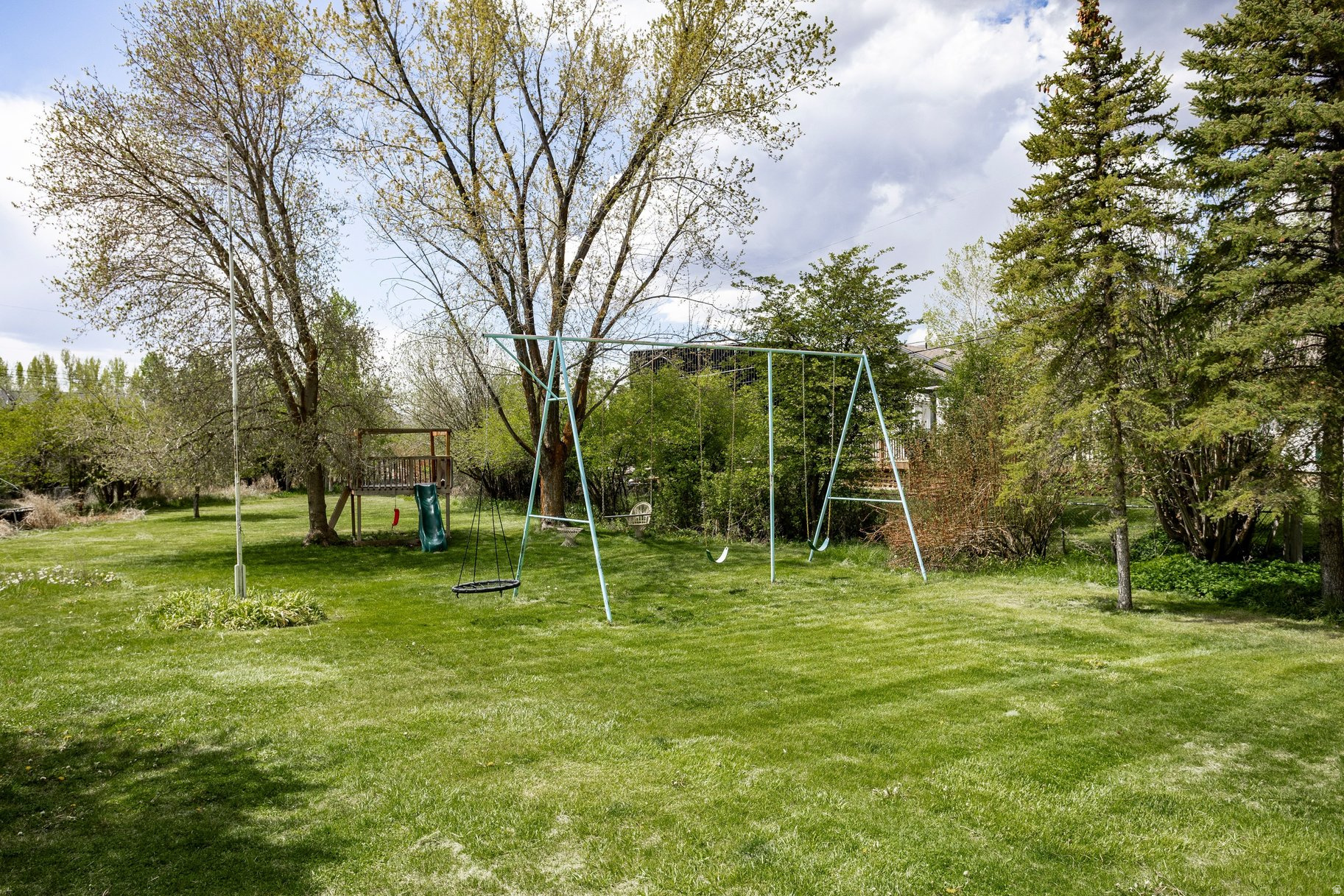 MIDWAY FARMS - Residential