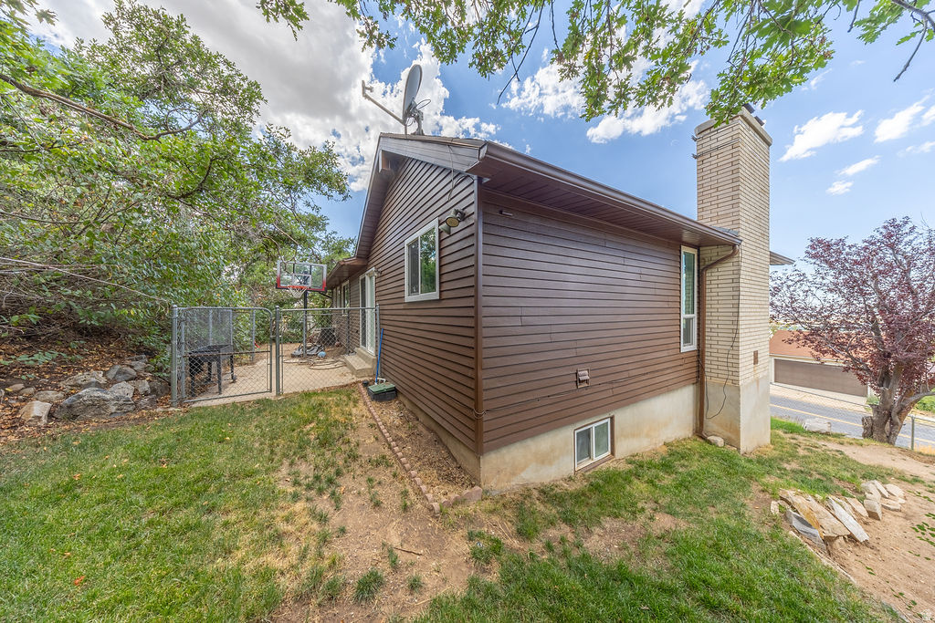 LAKEVIEW ESTATES - Residential