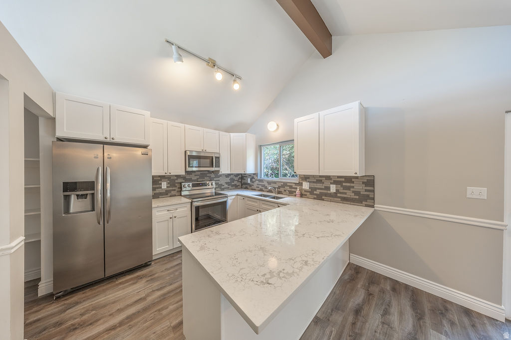 LAKEVIEW ESTATES - Residential