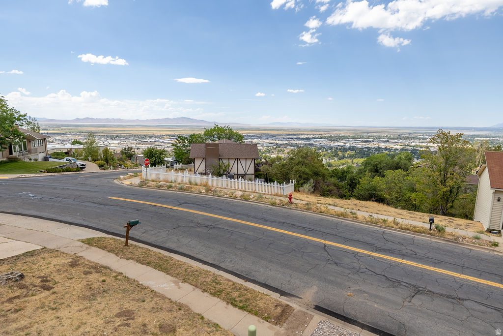 LAKEVIEW ESTATES - Residential