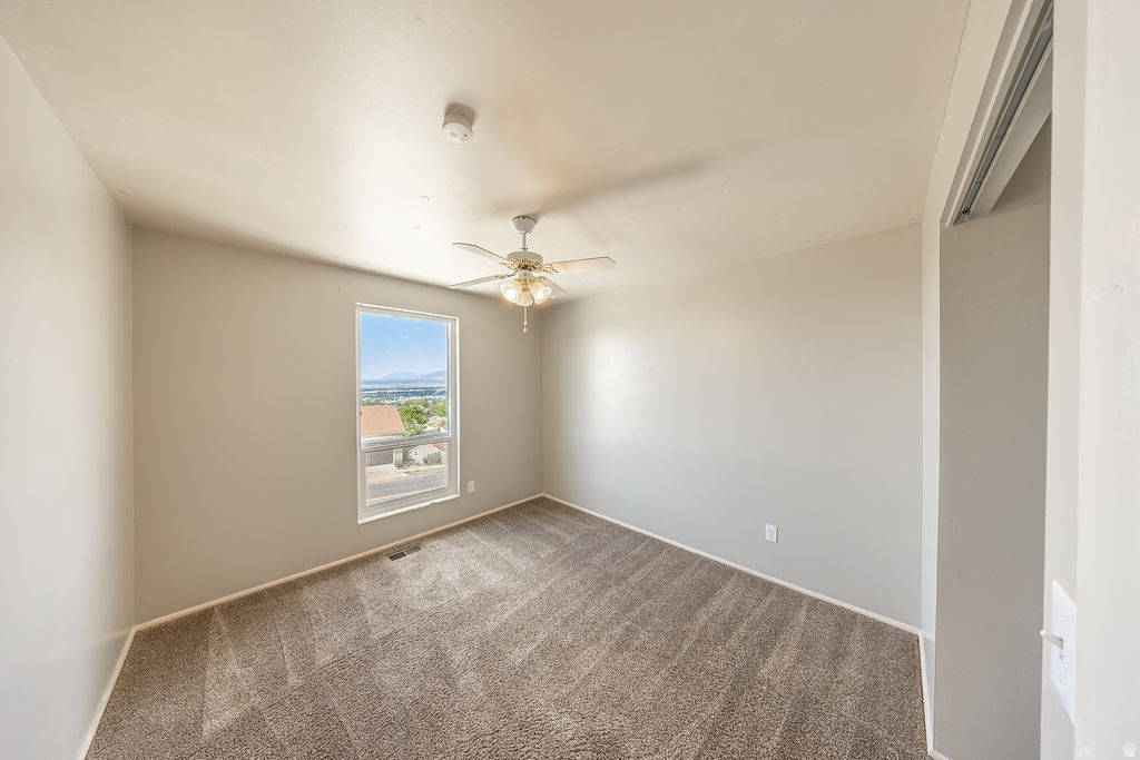 LAKEVIEW ESTATES - Residential