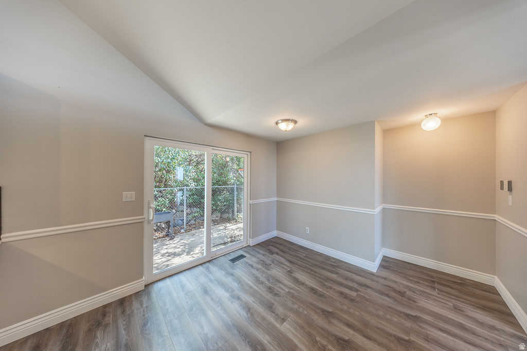 LAKEVIEW ESTATES - Residential