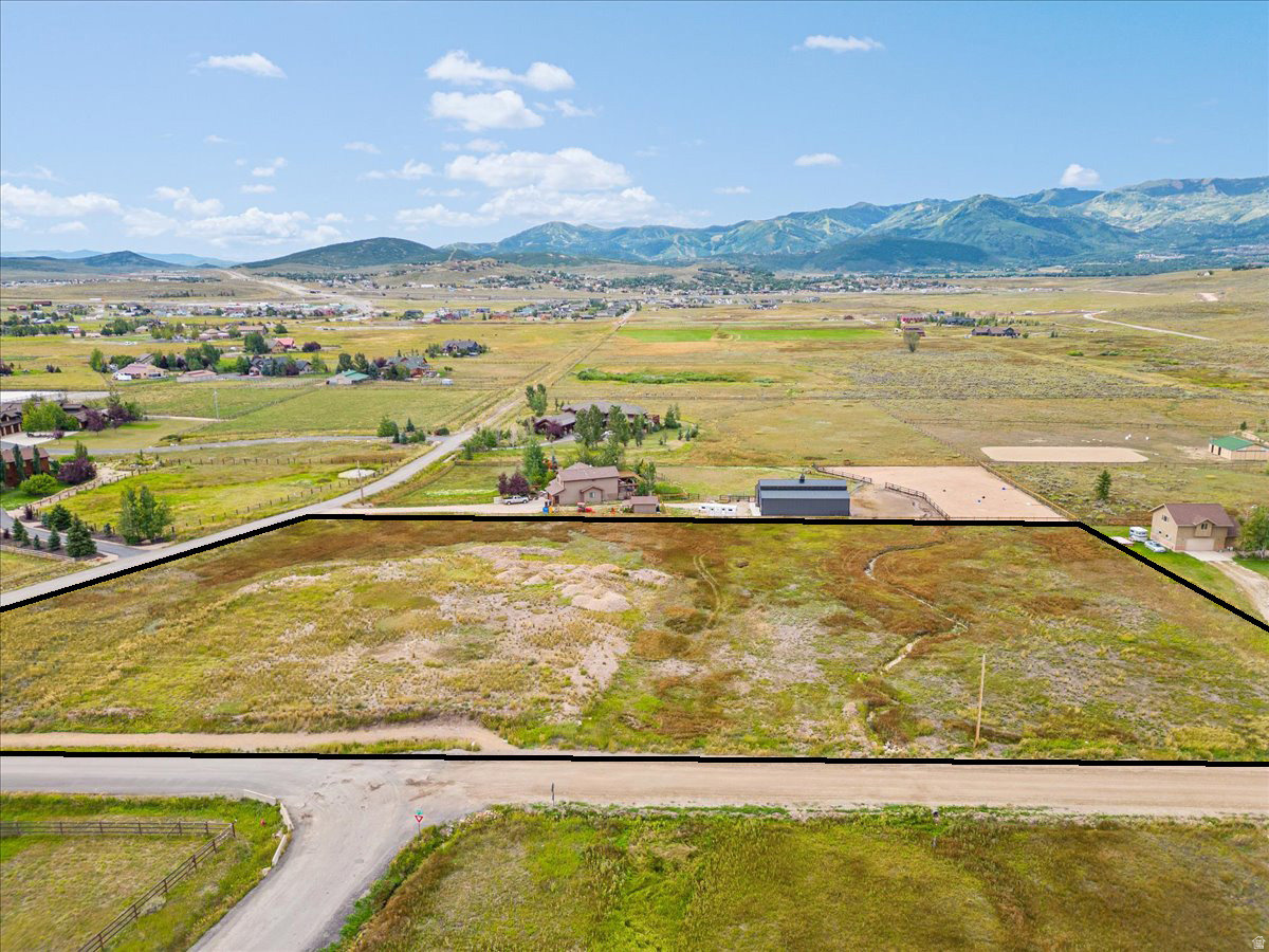 SILVER CREEK ESTATES - Land