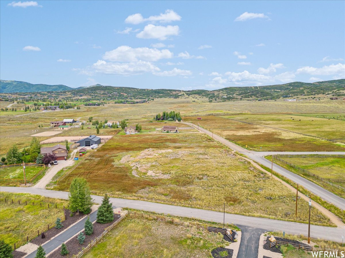 SILVER CREEK ESTATES - Land