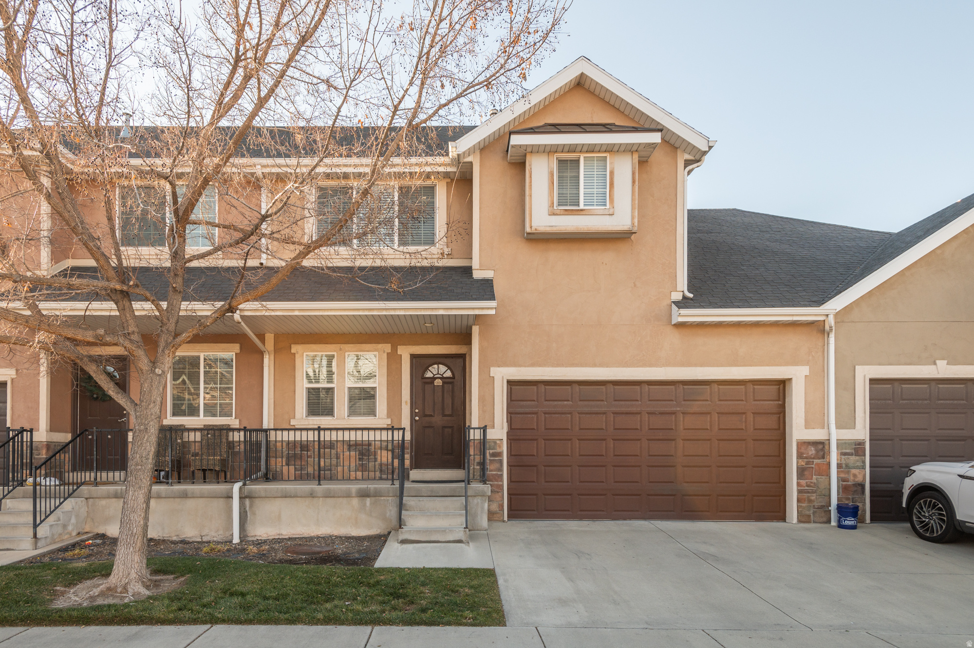 ***25K PRICE ADJUSTMENT*** Beautiful updated townhome in GATED COMMUNITY. Quick access to I-15 & Bangerter Highway. Near Harmon's, many restaurants, fast food & all the services you might need. GREAT SCHOOLS. Private FENCED BACKYARD. HOA w/ pool, hot tub, playground, clubhouse, Google Fiber & they cover all the maintenance & exterior repairs! RENTAL FRIENDLY HOA! Turn-key property w/ new kitchen counters/sink/faucet, carpets, paint & washer & dryer. Unfinished basement w/ potential to add den, bed & bath (roughed in plumbing).