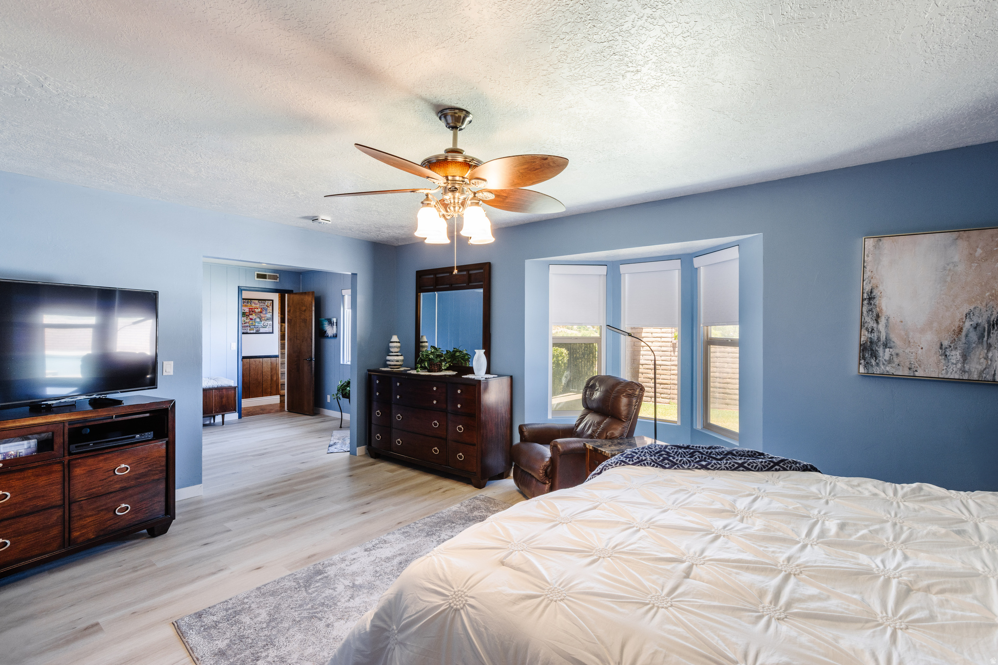 BLOOMINGTON HILLS 6 - Residential
