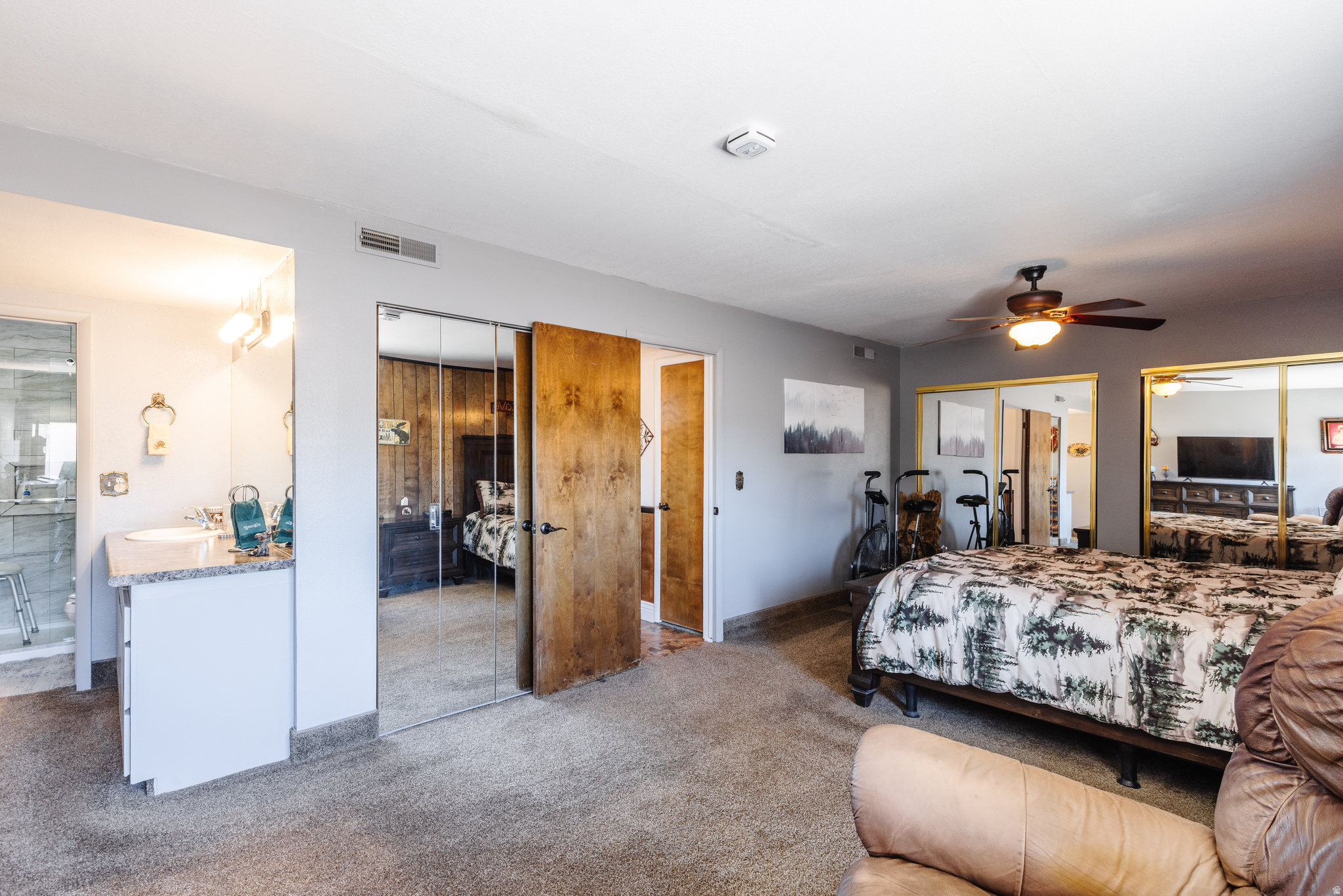 BLOOMINGTON HILLS 6 - Residential