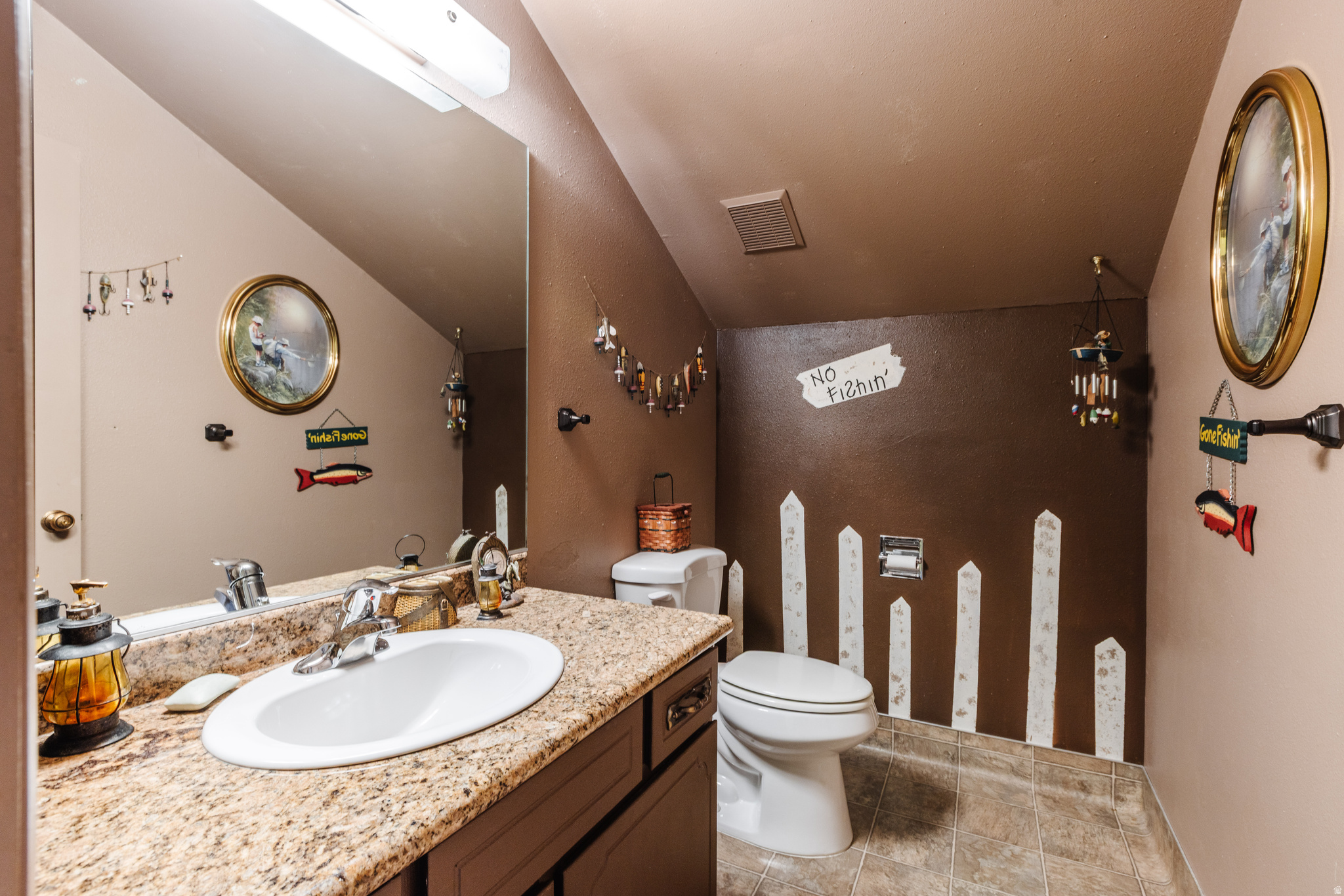 BLOOMINGTON HILLS 6 - Residential