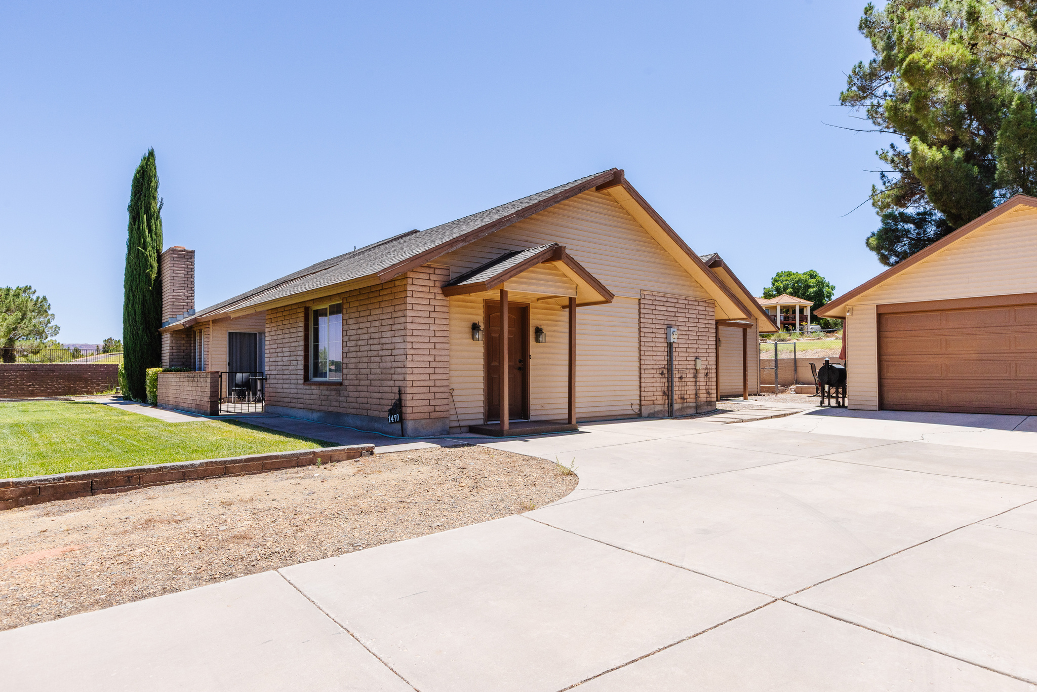 BLOOMINGTON HILLS 6 - Residential