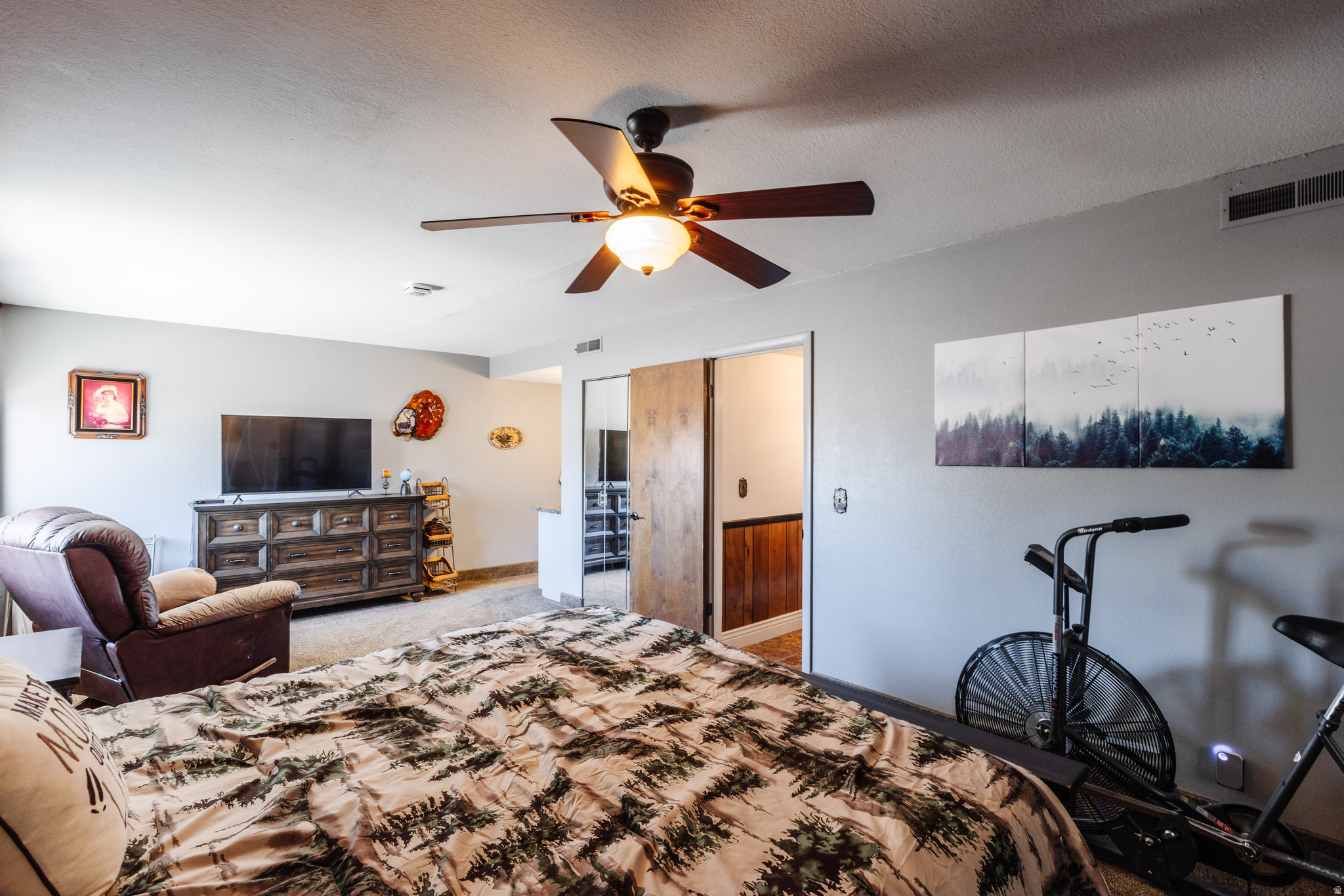 BLOOMINGTON HILLS 6 - Residential