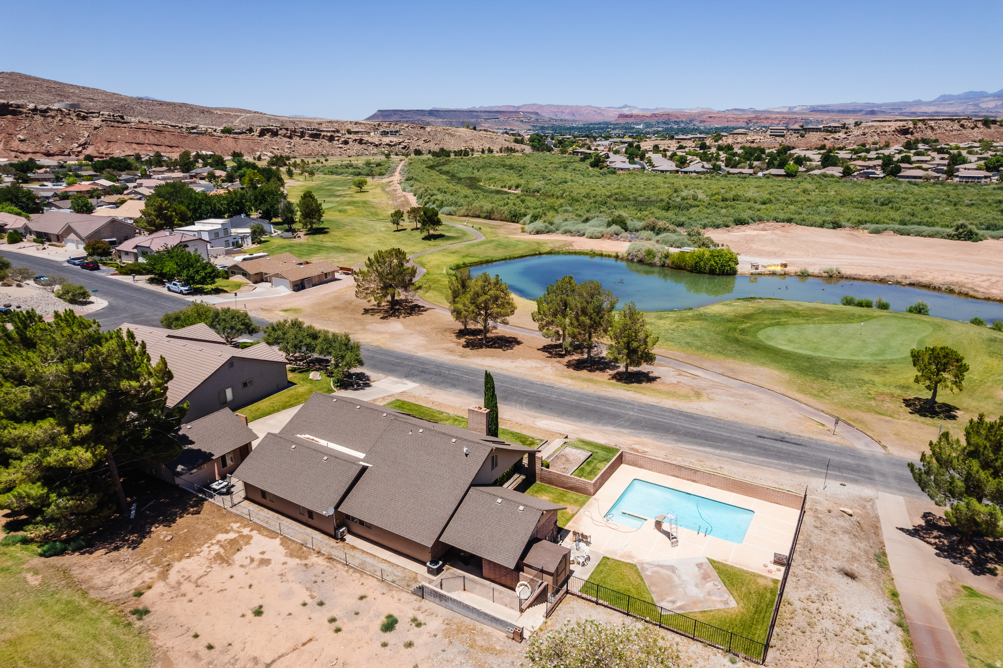 BLOOMINGTON HILLS 6 - Residential
