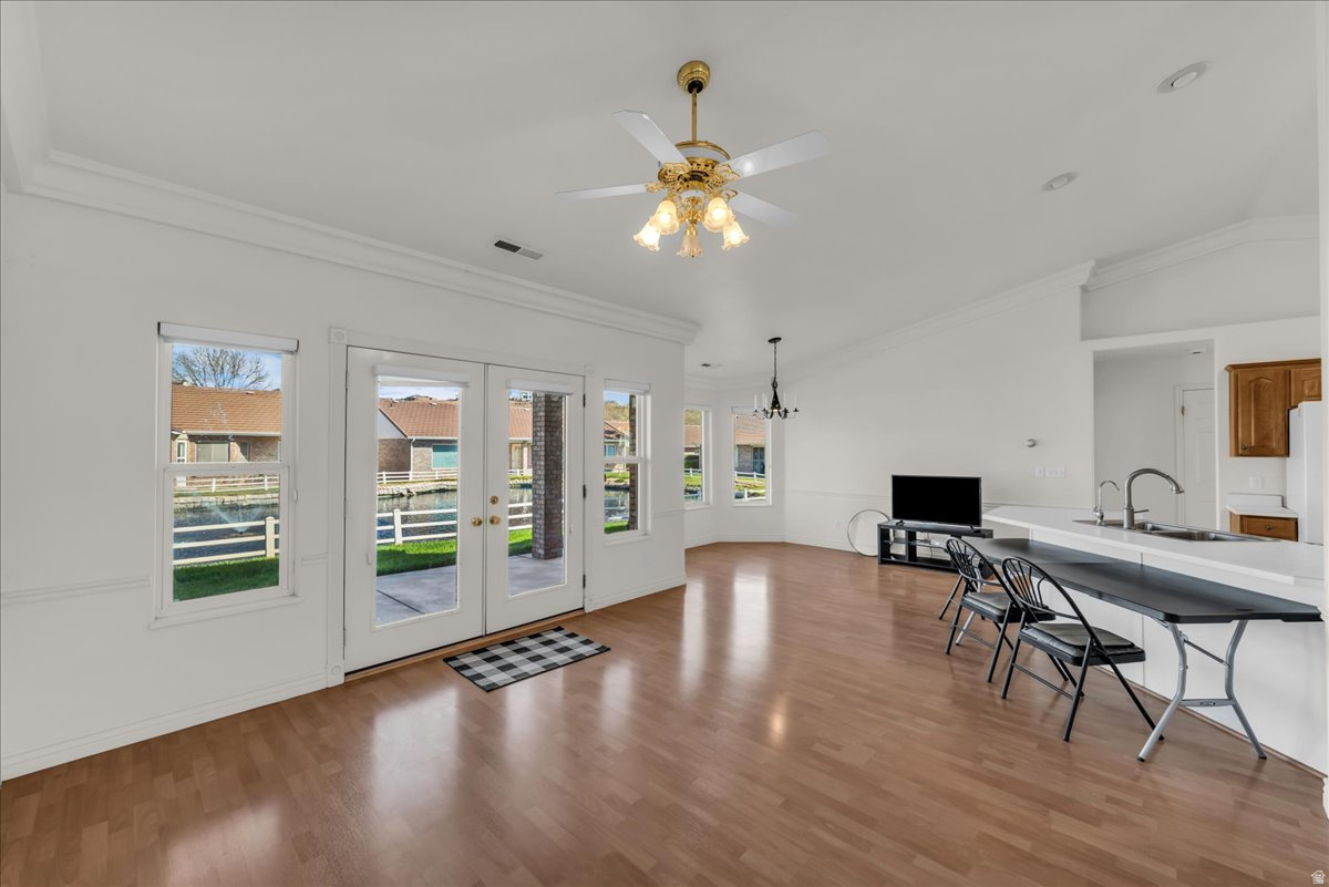 MEADOW CREEK - Residential