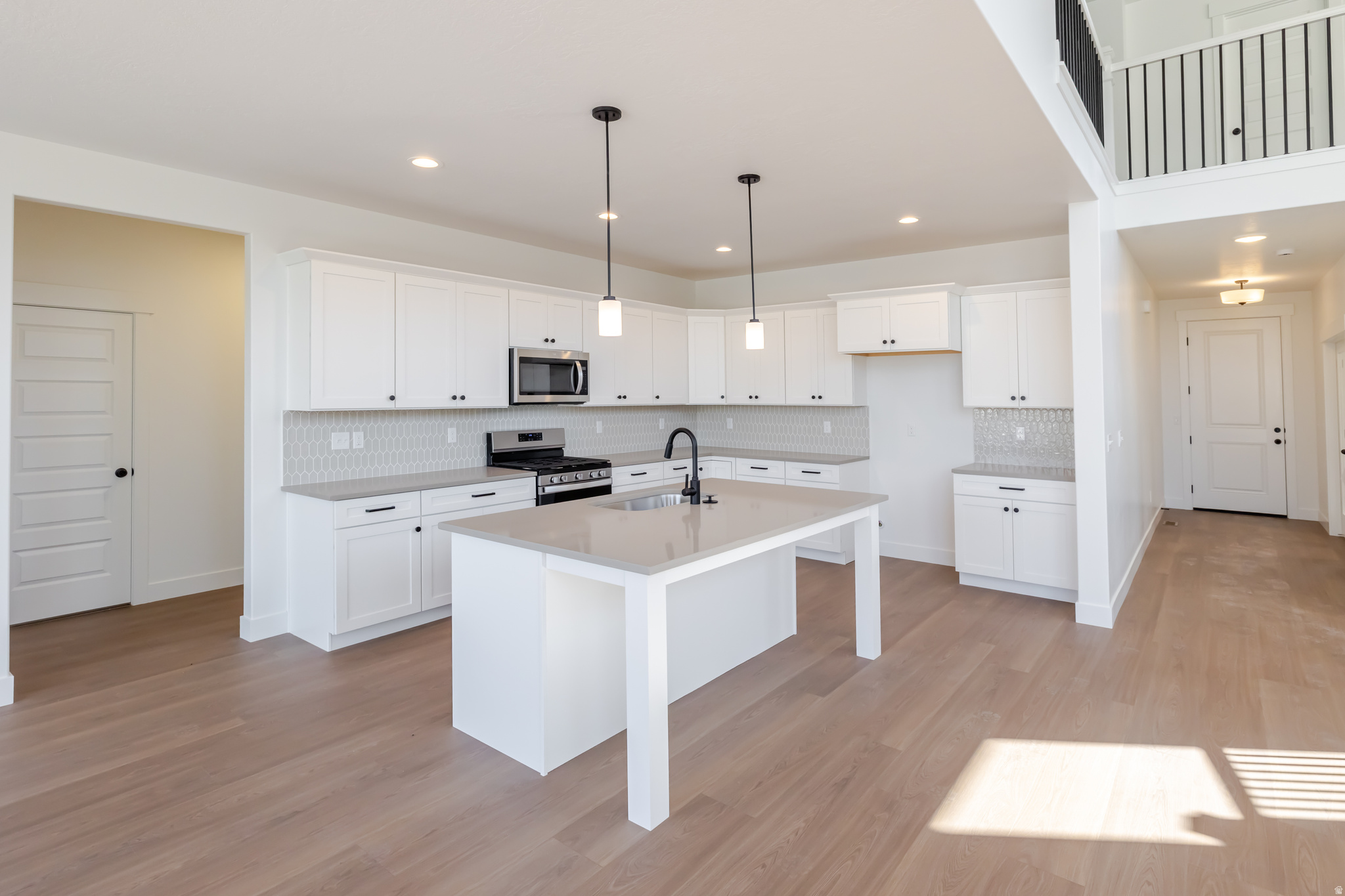 ROSE RANCH - Residential