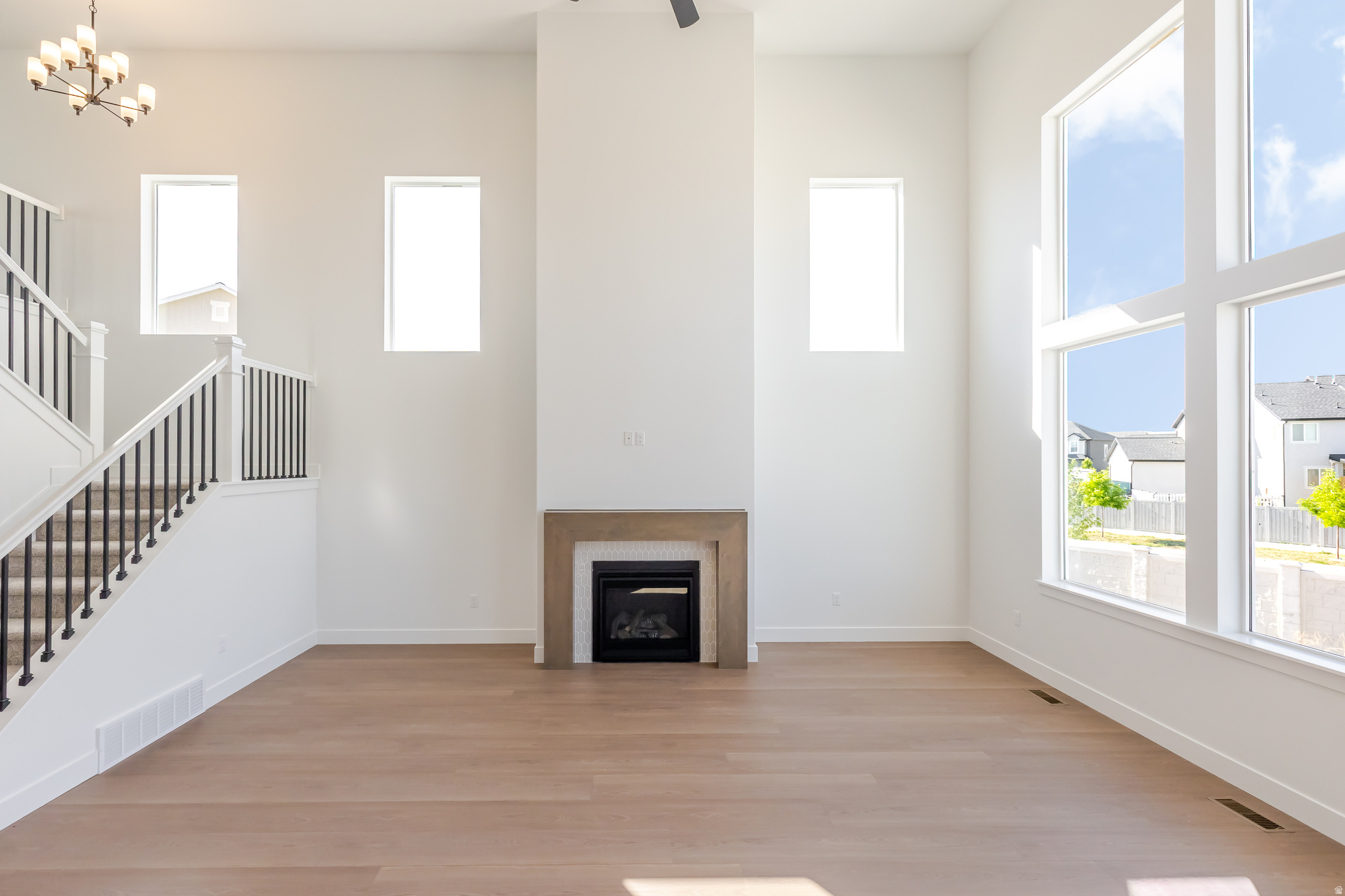 ROSE RANCH - Residential