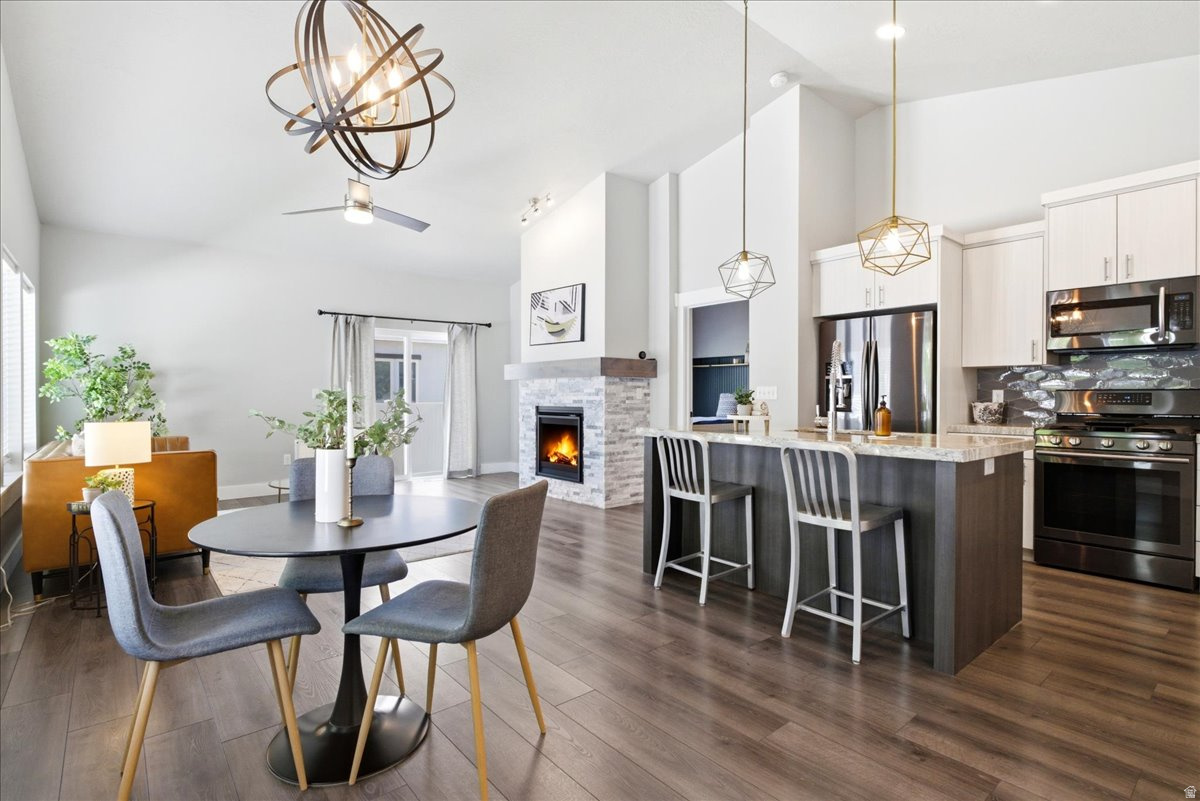 REVEL PARK - Residential