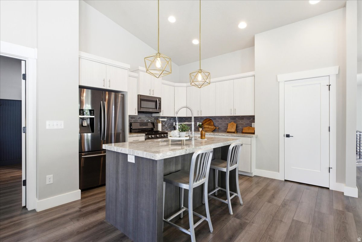 REVEL PARK - Residential