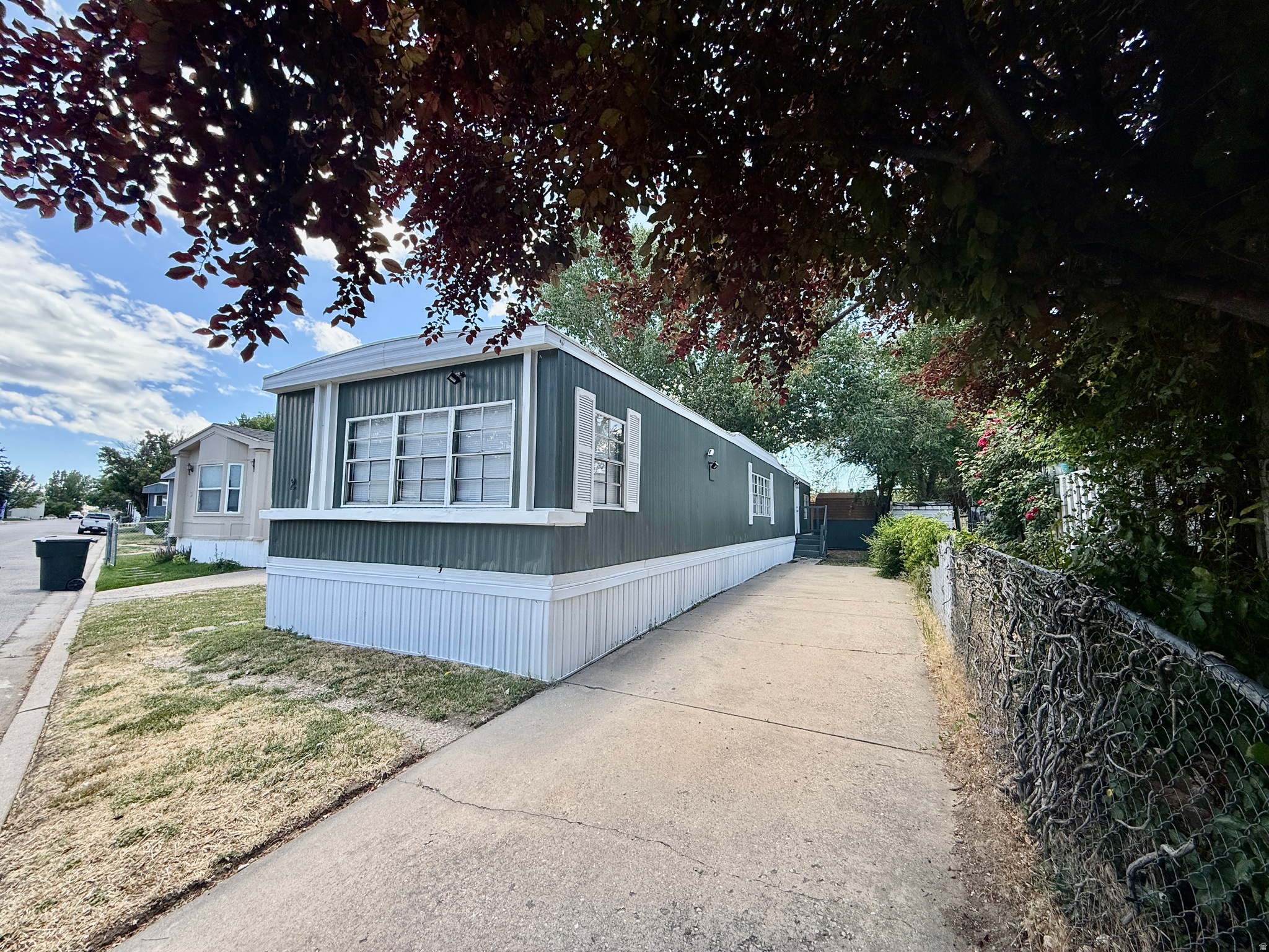 WILLOW CREEK ESTATES - Residential