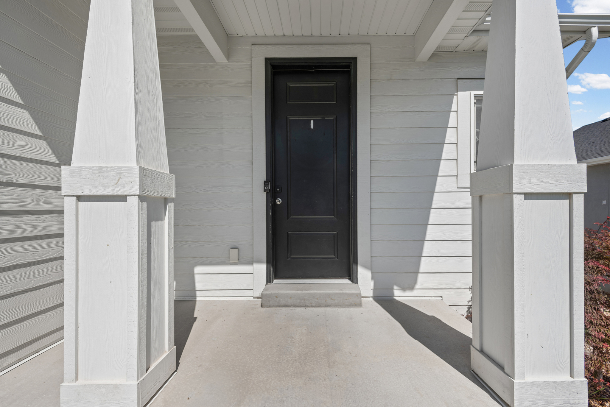 WHITE RAIL OVERLOOK - Residential