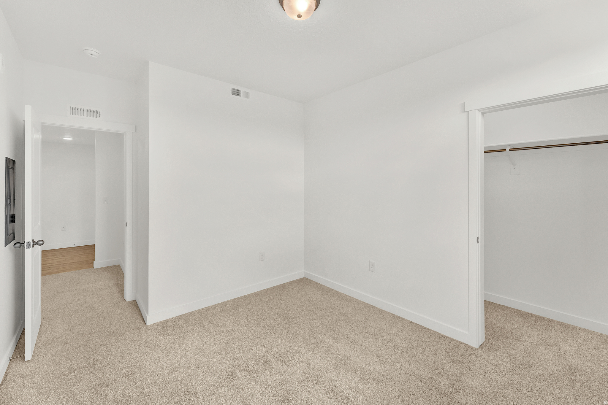 JORDAN BLUFFS - Residential