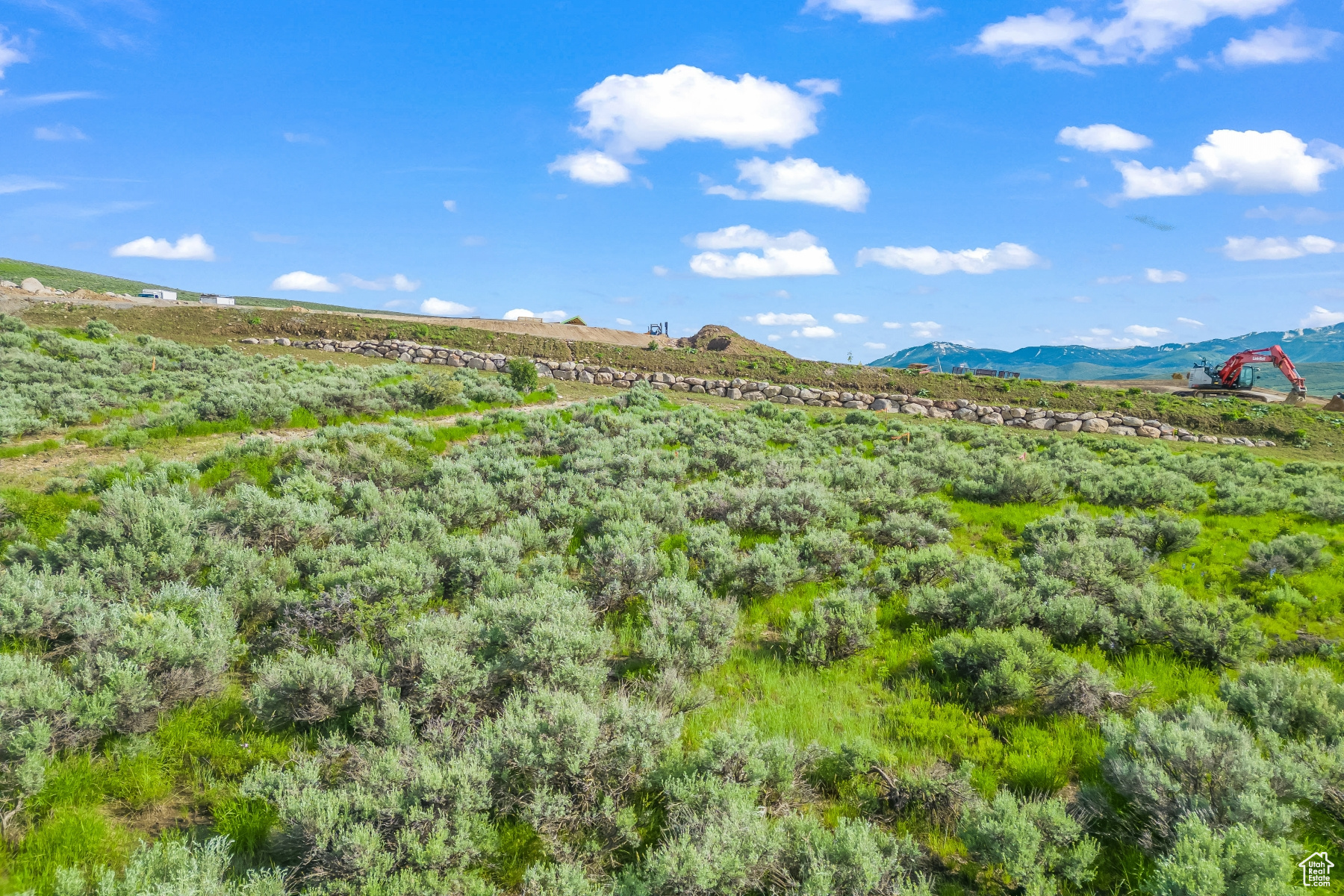 PROMONTORY SAGE HILLS ESTATES - Residential
