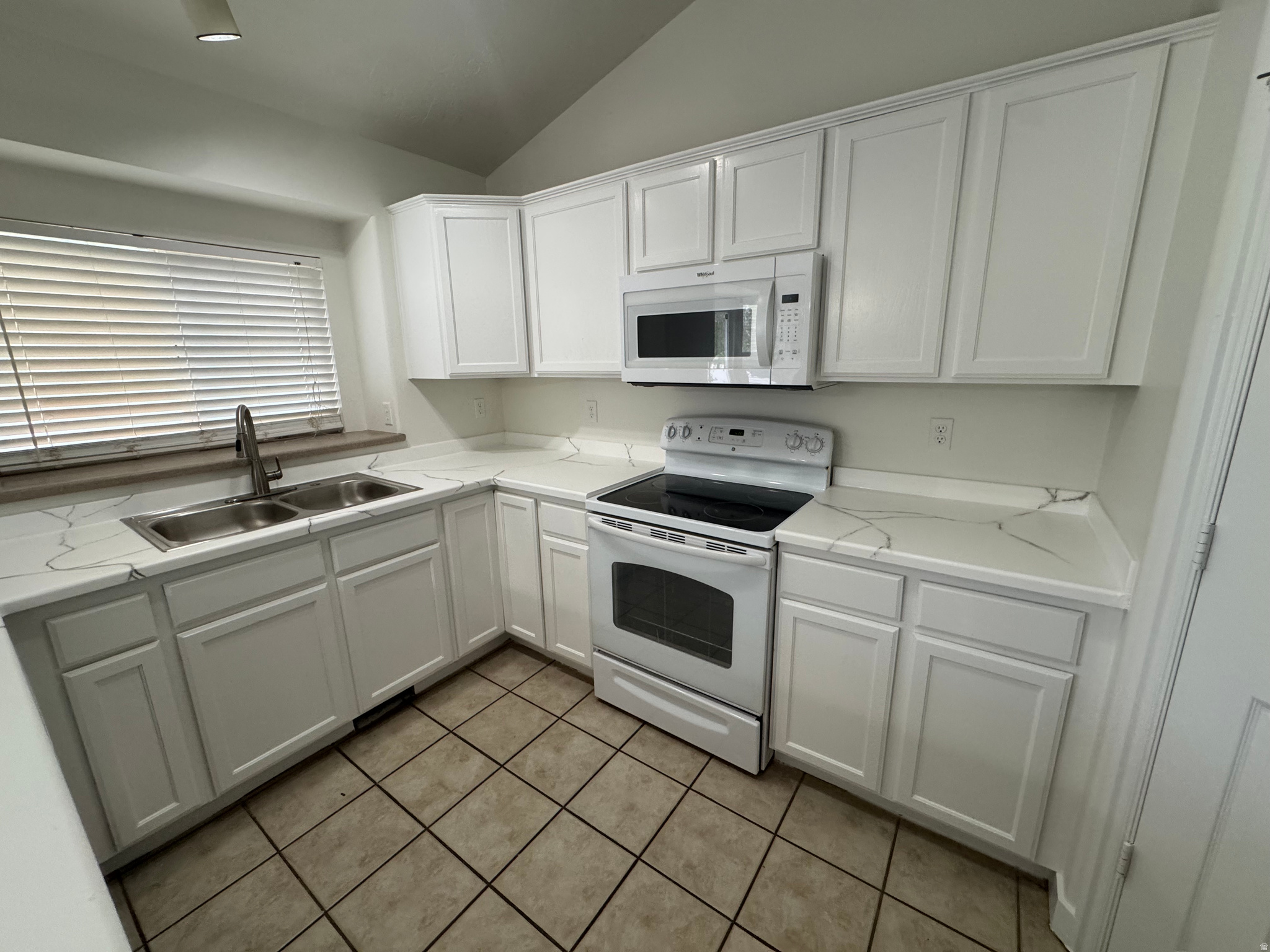 BRIDLEFARMS - Residential