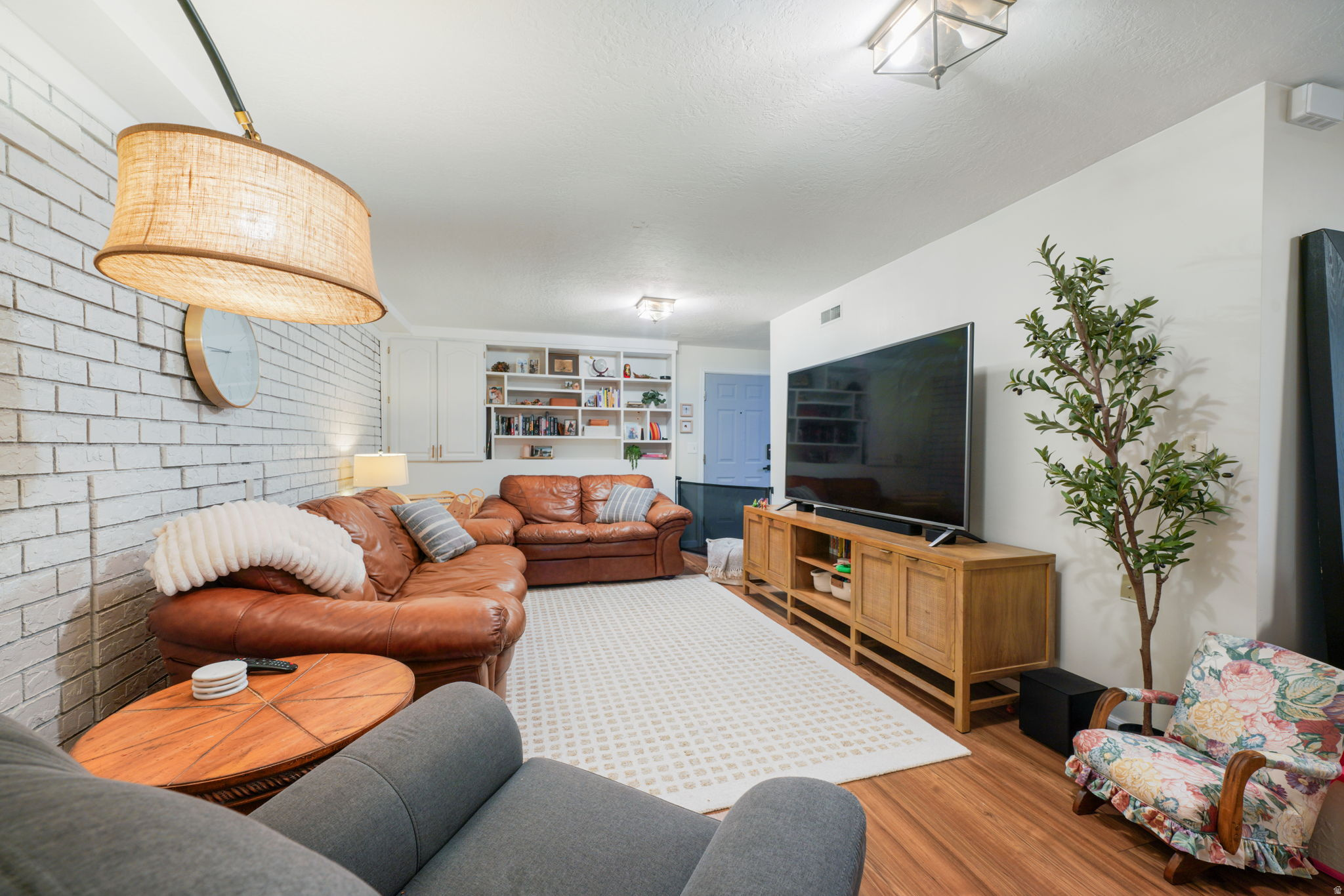 EWELL - Residential