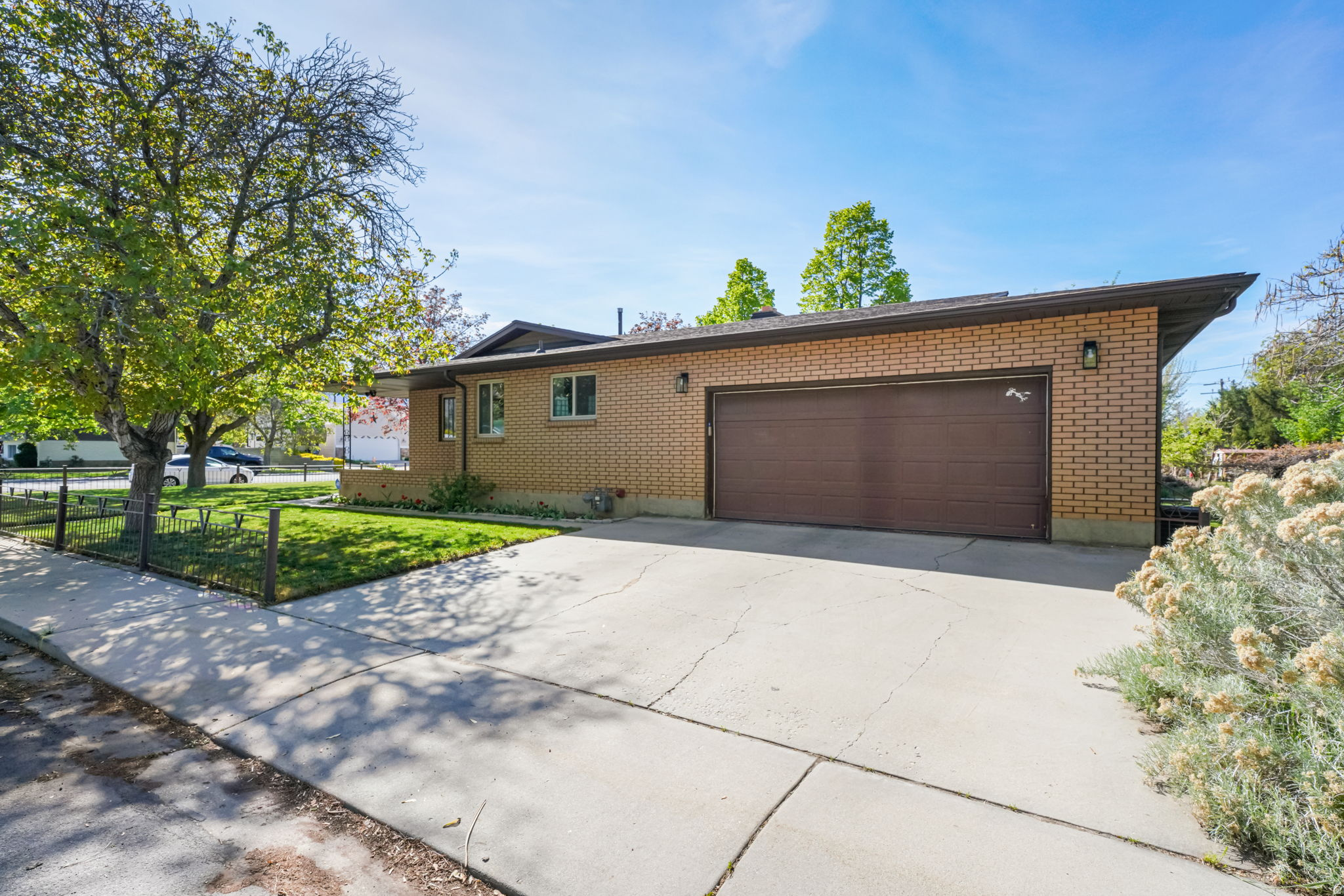 EWELL - Residential