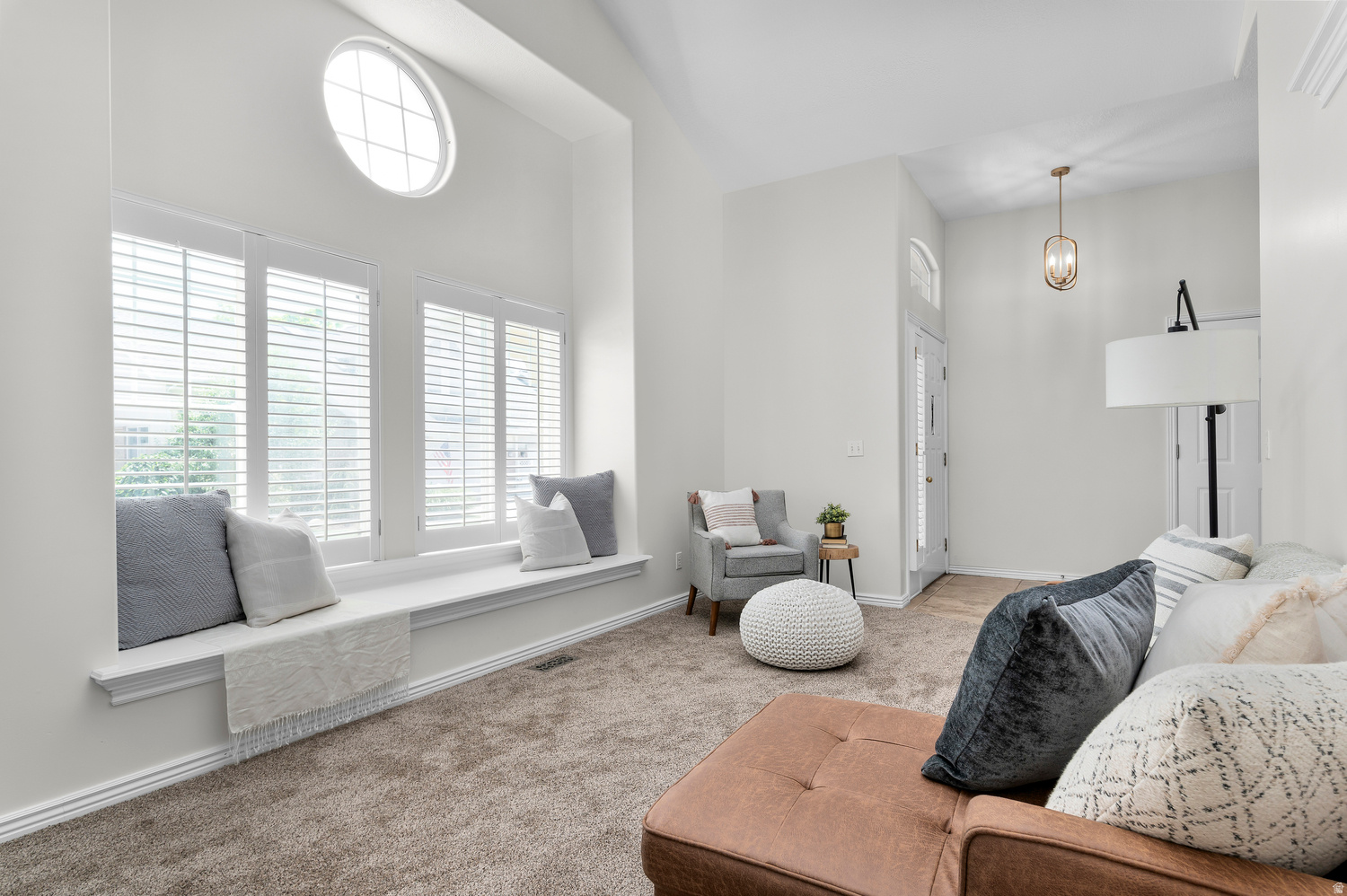 COTTAGE COVE CONDMN - Residential