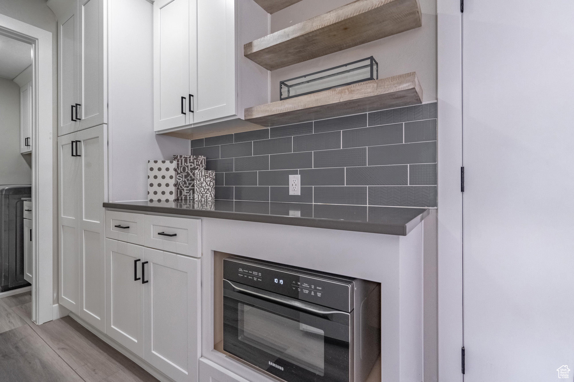 BLOOMINGTON HILLS - Residential