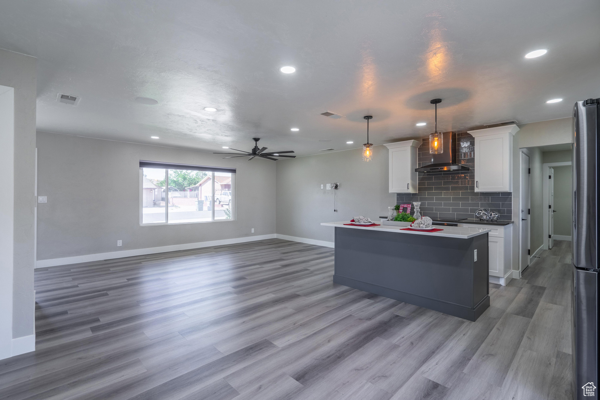 BLOOMINGTON HILLS - Residential