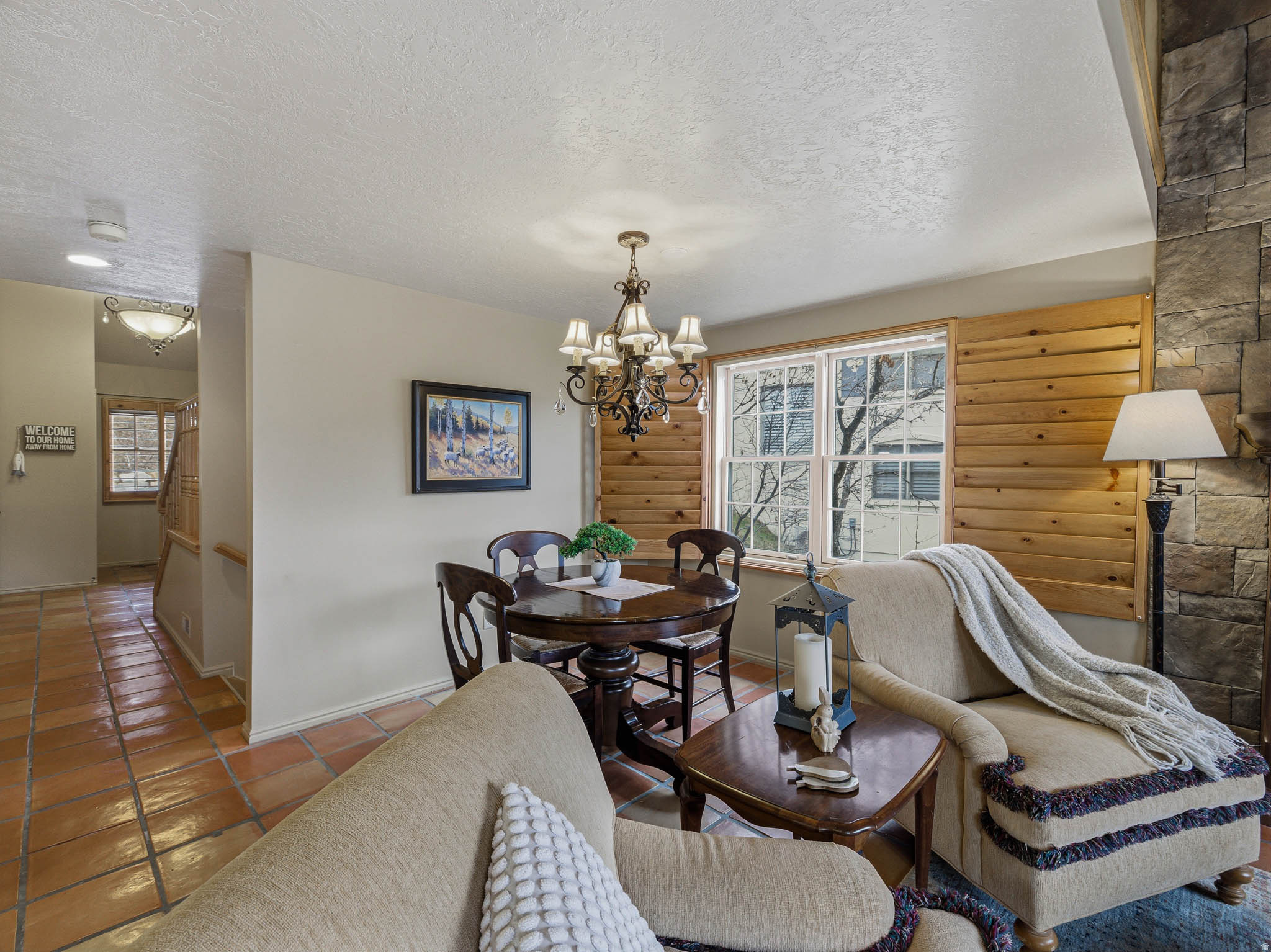 SWISS OAKS - Residential