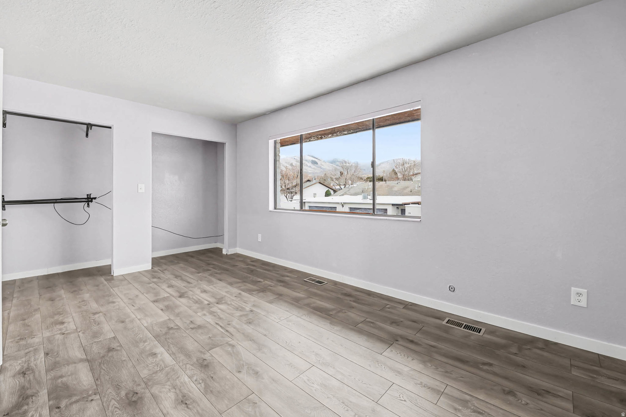 BENCHMARK VILLAGE - Residential
