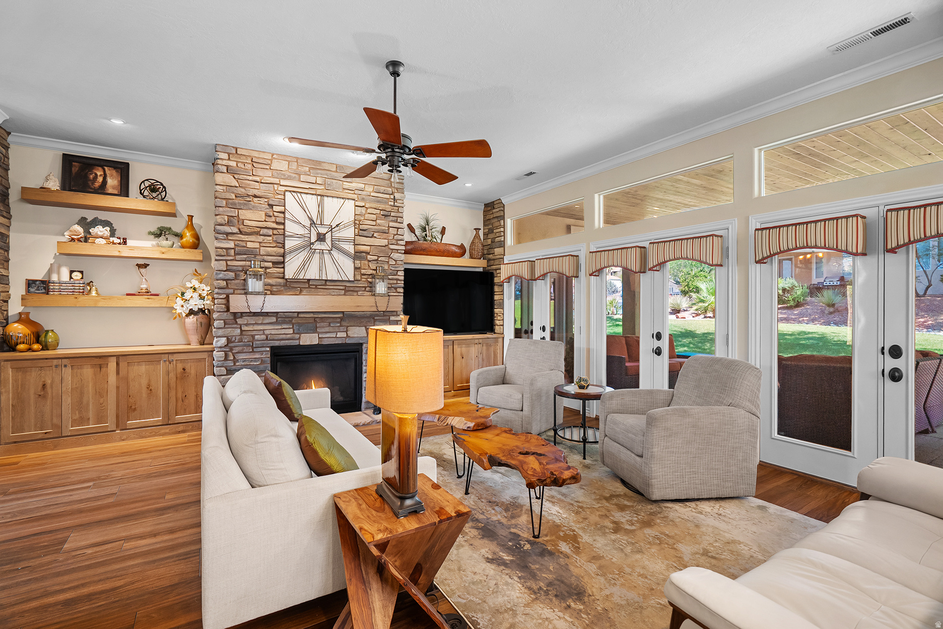 LAS ENTRADAS VILLAGES AT GREEN SPRING 1 - Residential