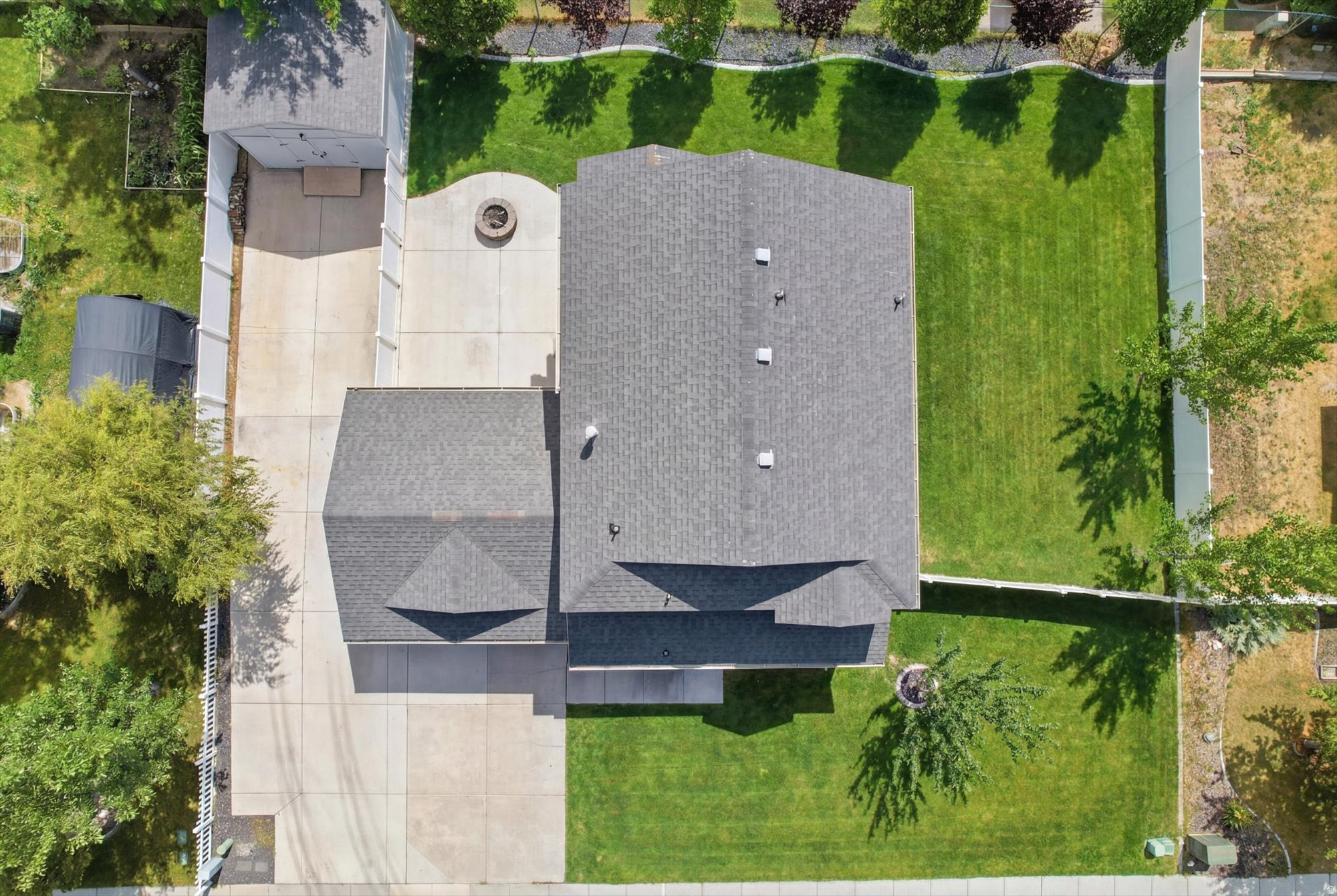 SUNRISE MEADOWS - Residential